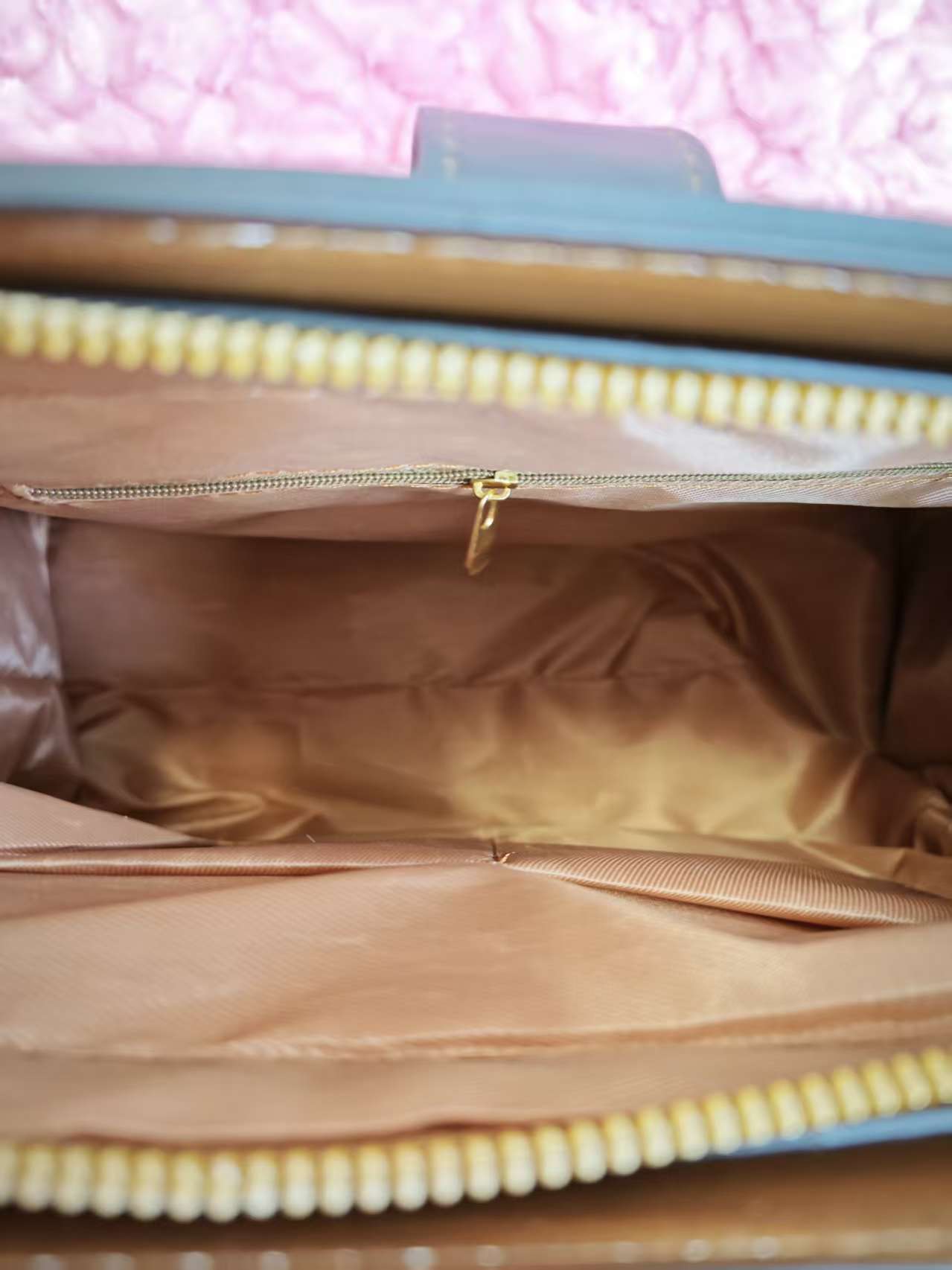 Tan Patent Crocodile 3-Piece Handbag