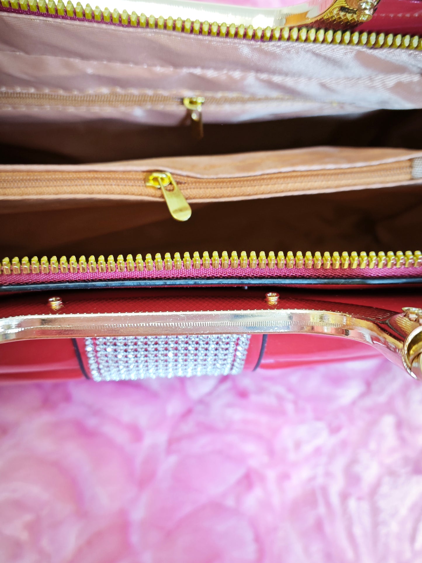 Bright Red Handbag with Diamond-Embellished Bow