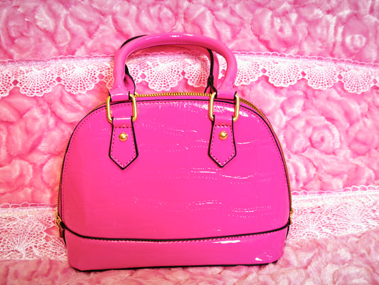 Bright Pink Crocodile-Print Shell-Shaped Handbag