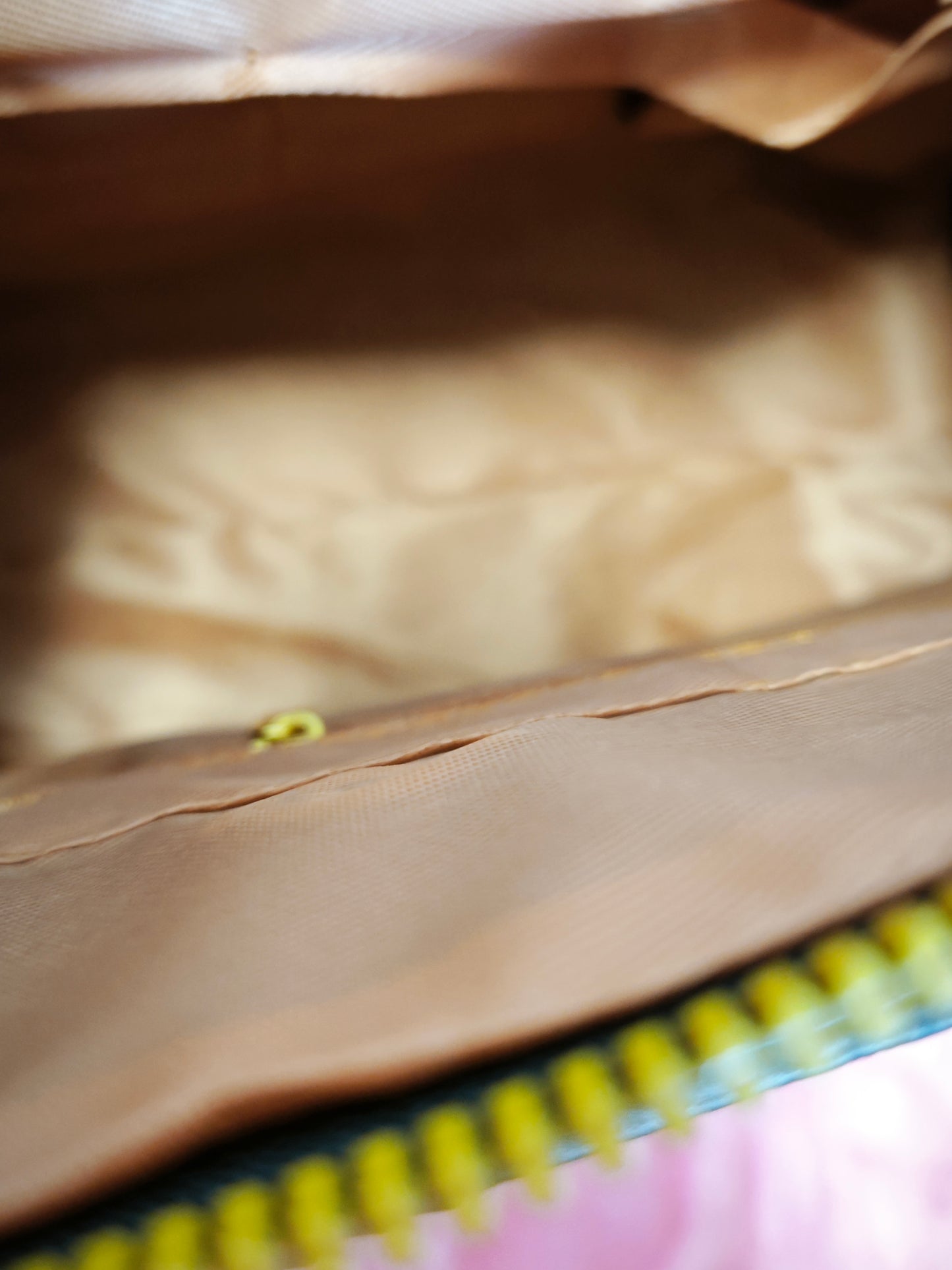 Black 3D Crocodile-Print Handbag