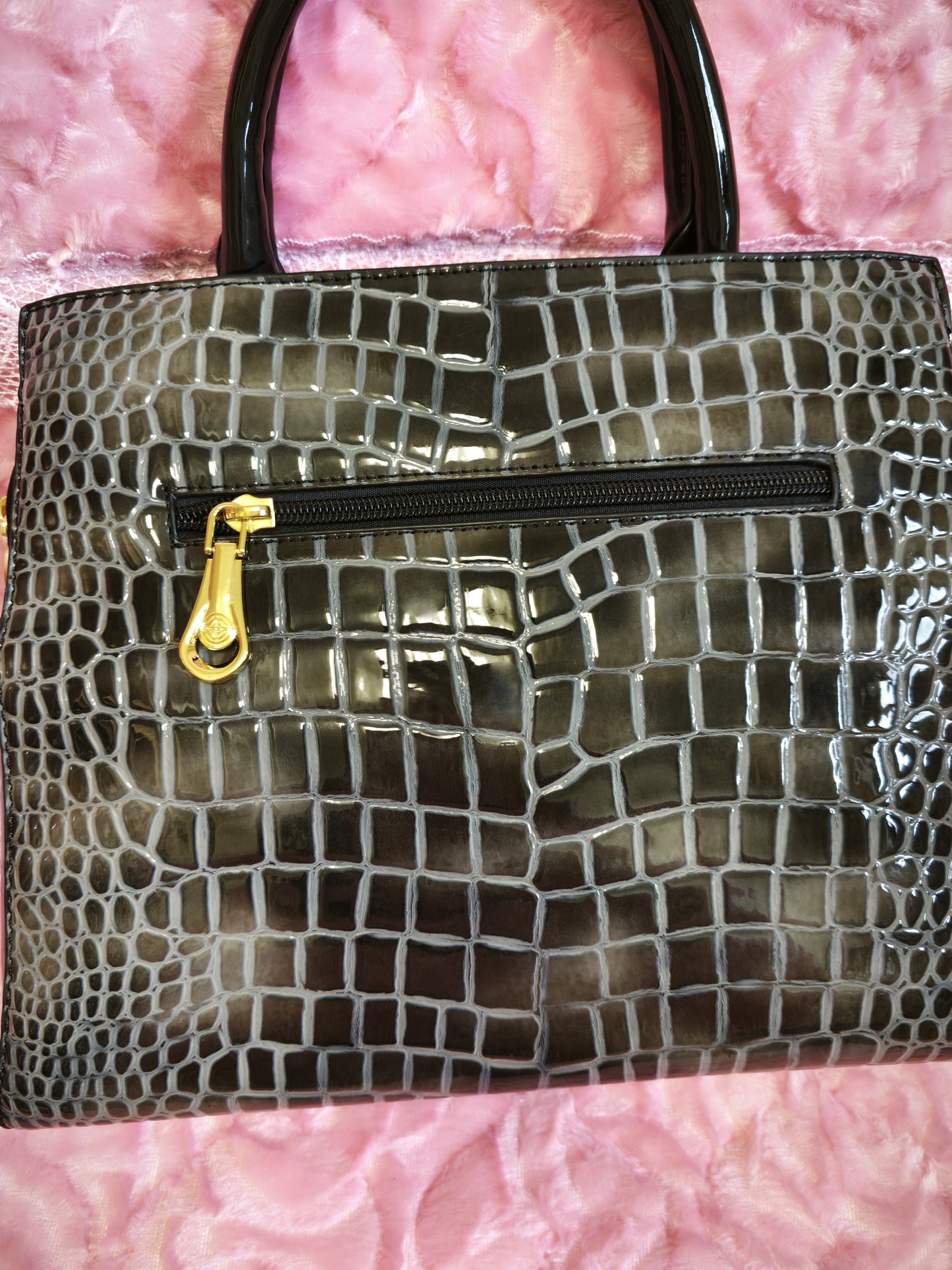 Black-Grey Gradient Crocodile-Print Handbag with Crystal Embellishment