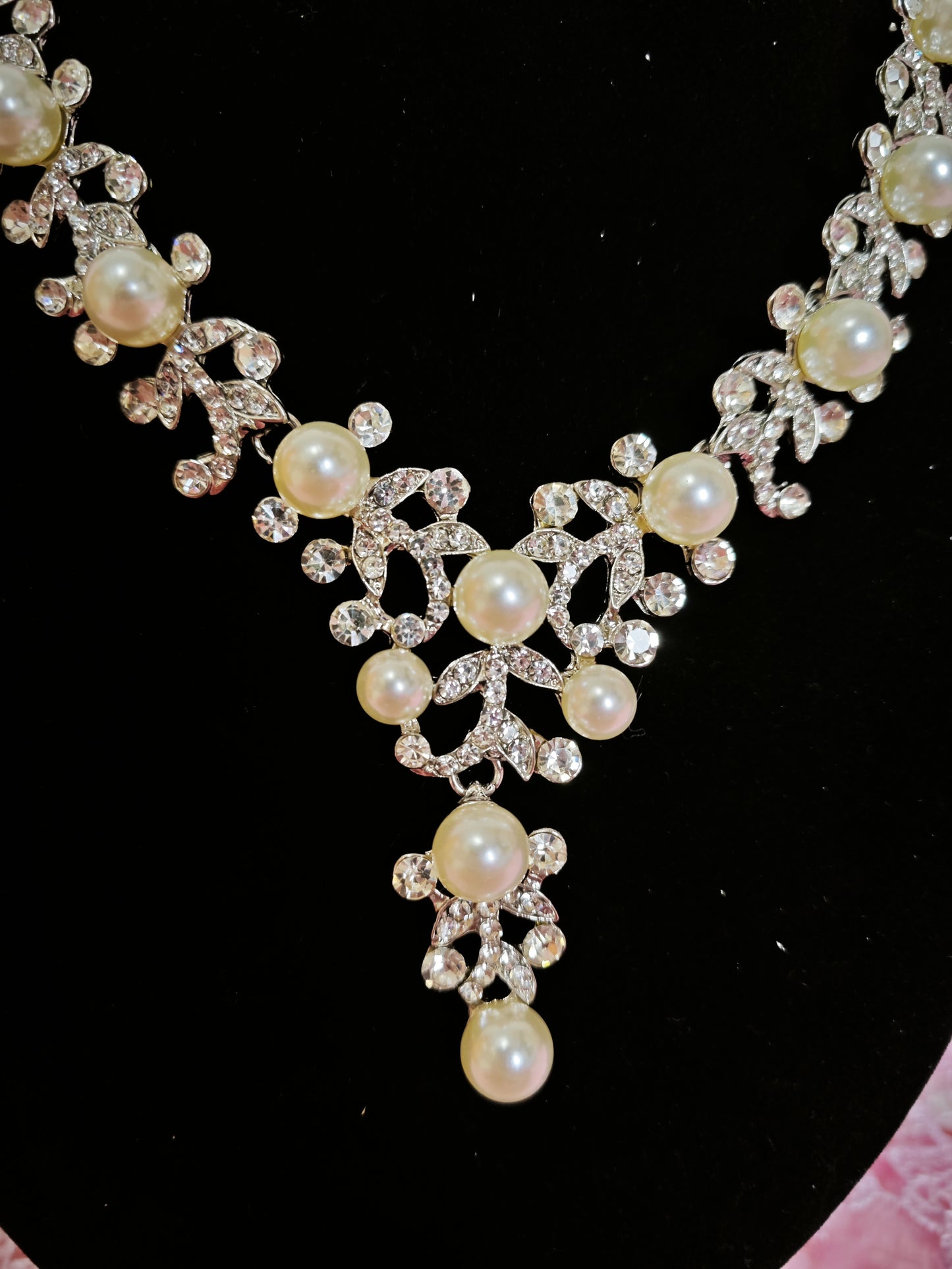 Silver-Tone Pearl & Filigree Crystal Necklace & Earring Set