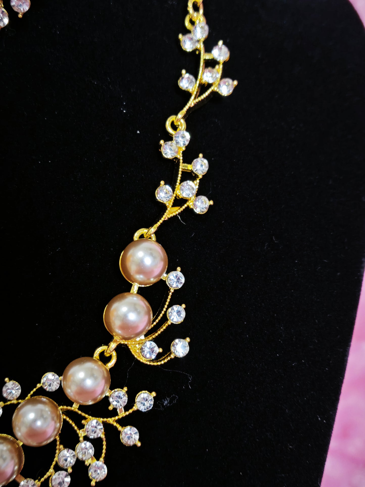 Gilded Champagne Pearl & Crystal Vine Necklace & Earring Set