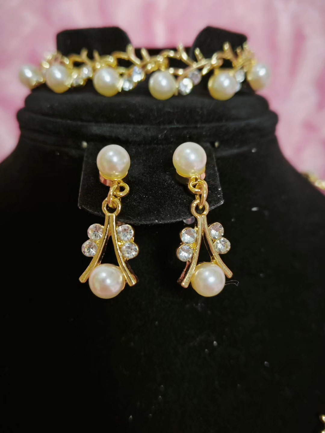 Gilded Pearl & Crystal Twig Necklace & Earring Set