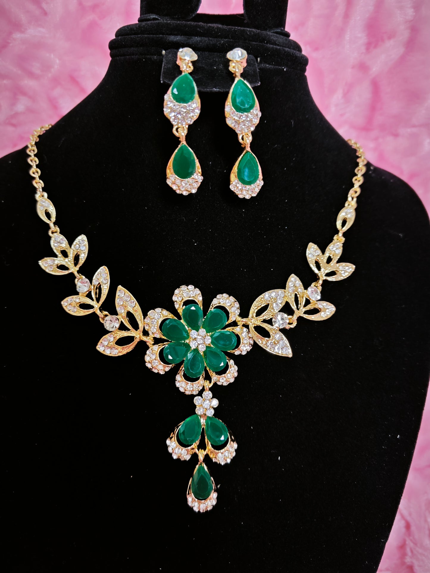 Gilded Emerald & Crystal Floral Necklace & Earring Set