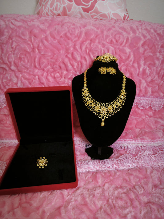 Sovereign Gilded Openwork Floral Jewelry Set