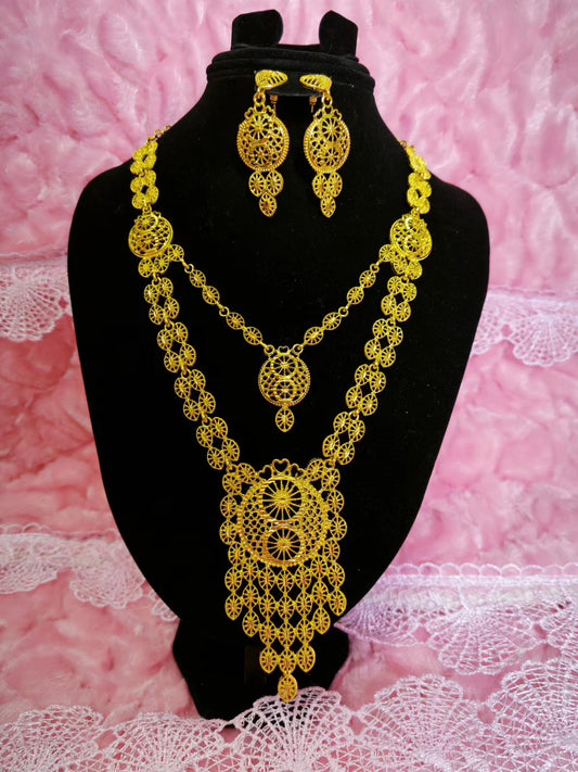 Majestic Gold Openwork Fringe Regal Set