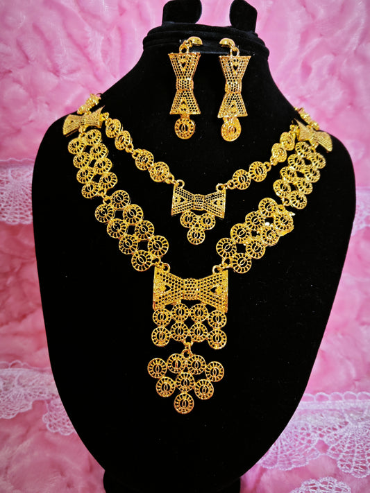 Royal Gilded Bow-Openwork Tiered Jewelry Set