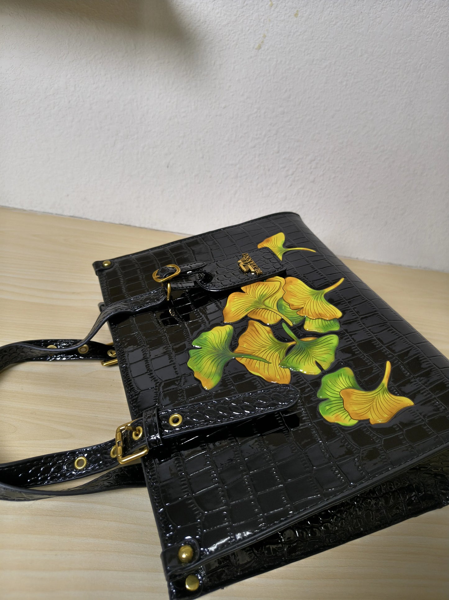 Black Crocodile Embossed Foam Print Yellow-Green Maple Leaf Structured Bag (E87)