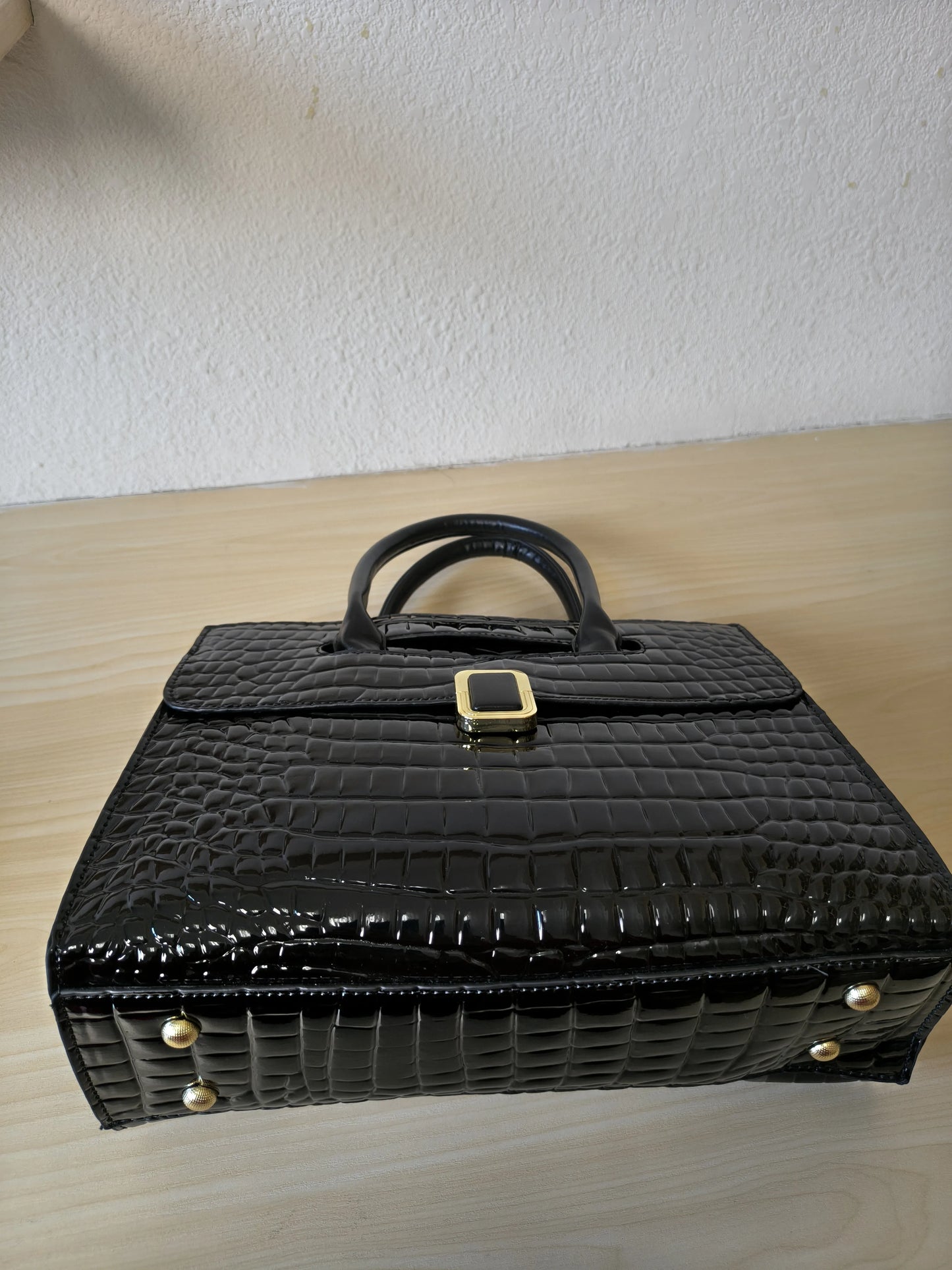 Black Crocodile Embossed Structured Bag (E108)