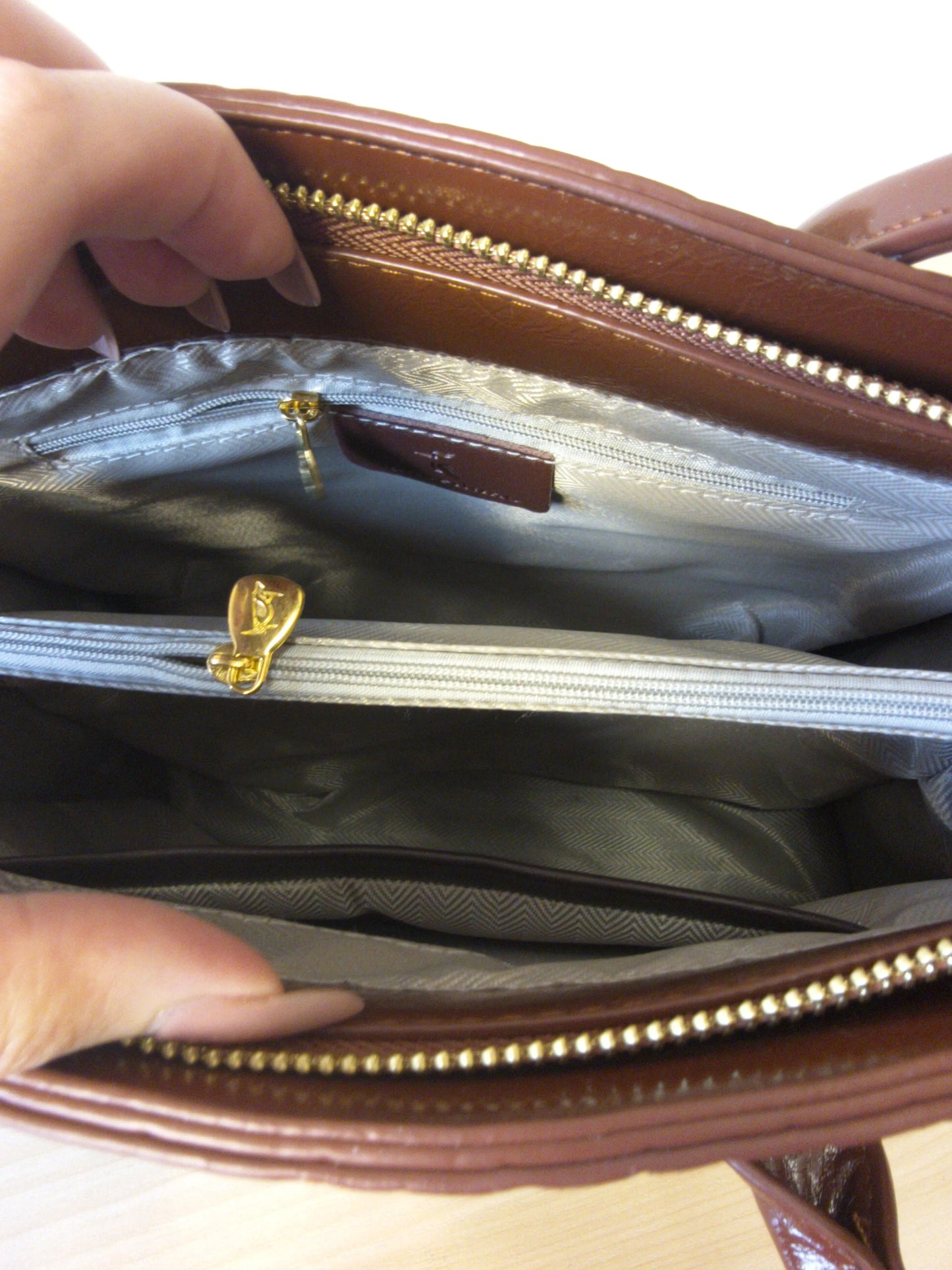 Caramel Crocodile Embossed Structured Bag (E111)