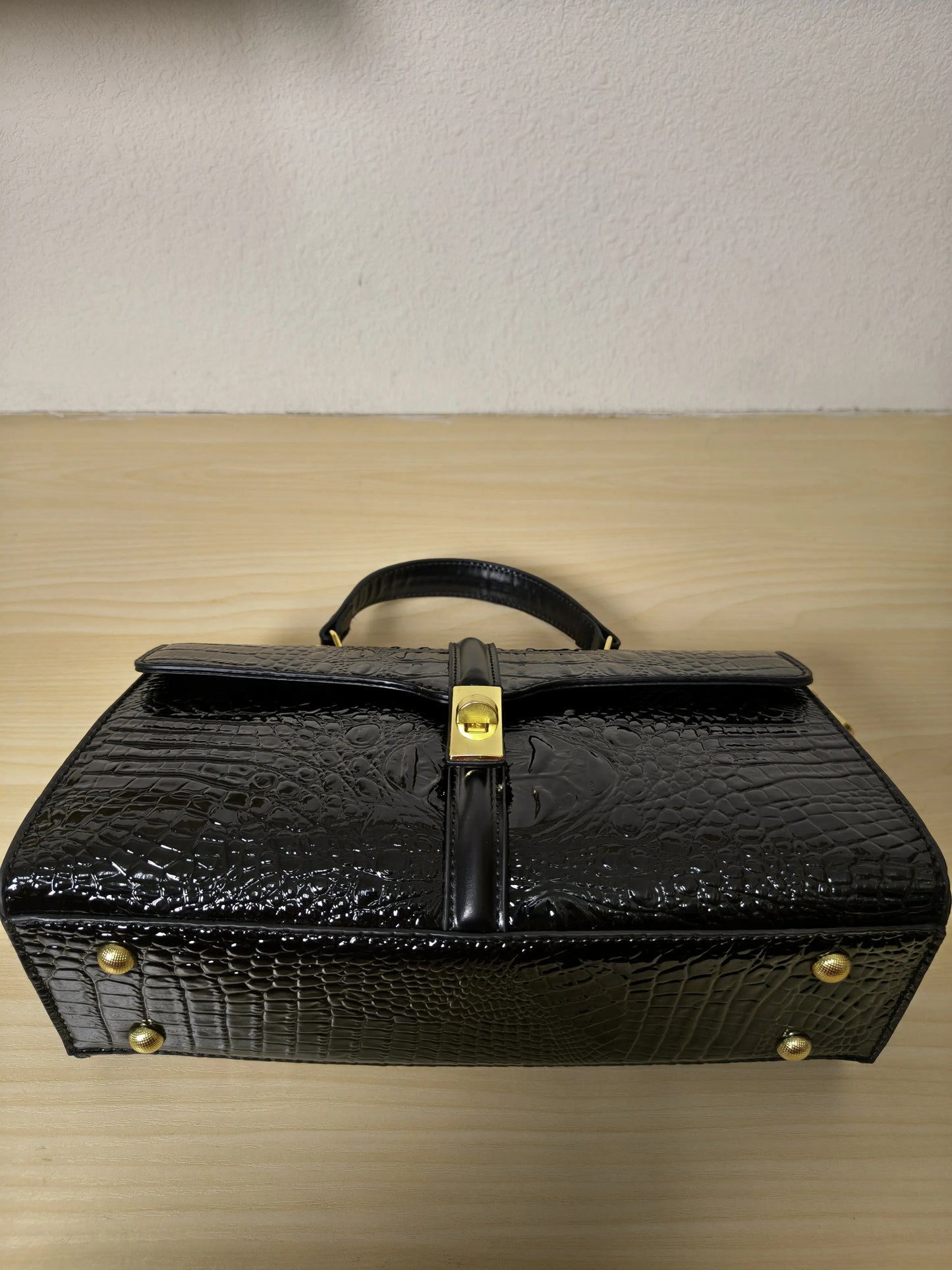Black Crocodile Embossed Boston Bag (E118)