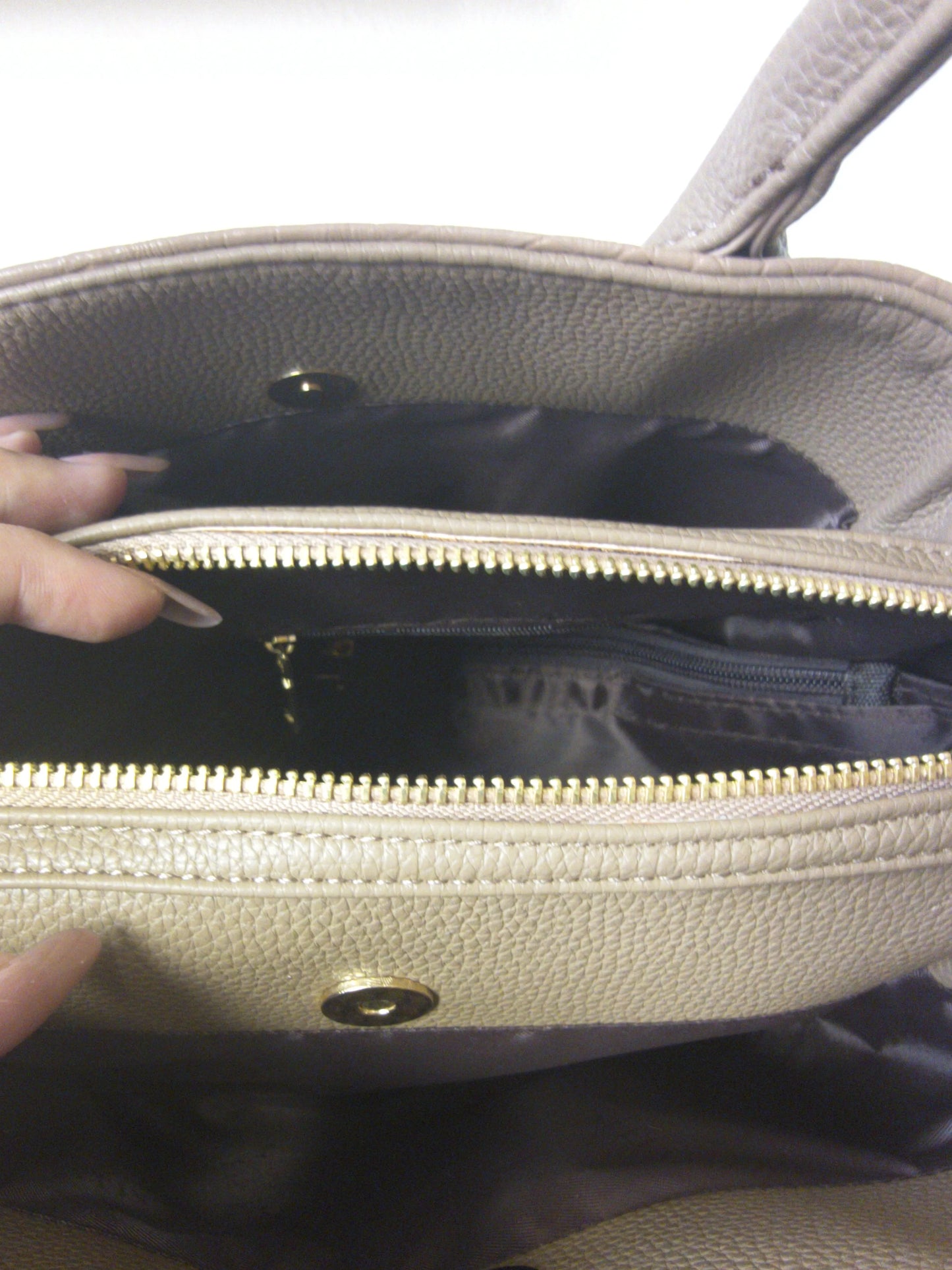 Khaki 3D Python & Fish Scale Embossed Boston Bag (E133)