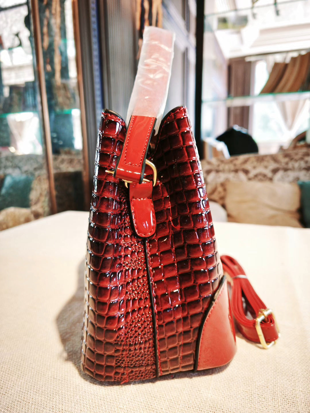 Elegant Red Croc-Embossed Top Bucket Bag