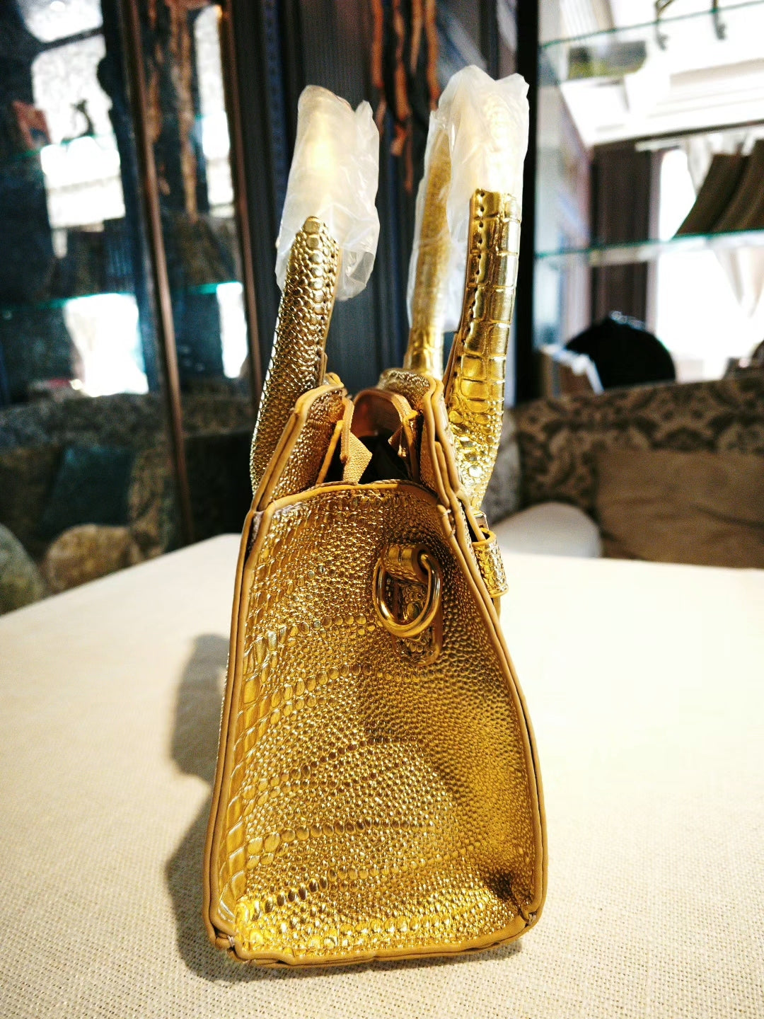 Luxury Gold Crocodile-Embossed Birkin Style Handbag with Classic Lock Design