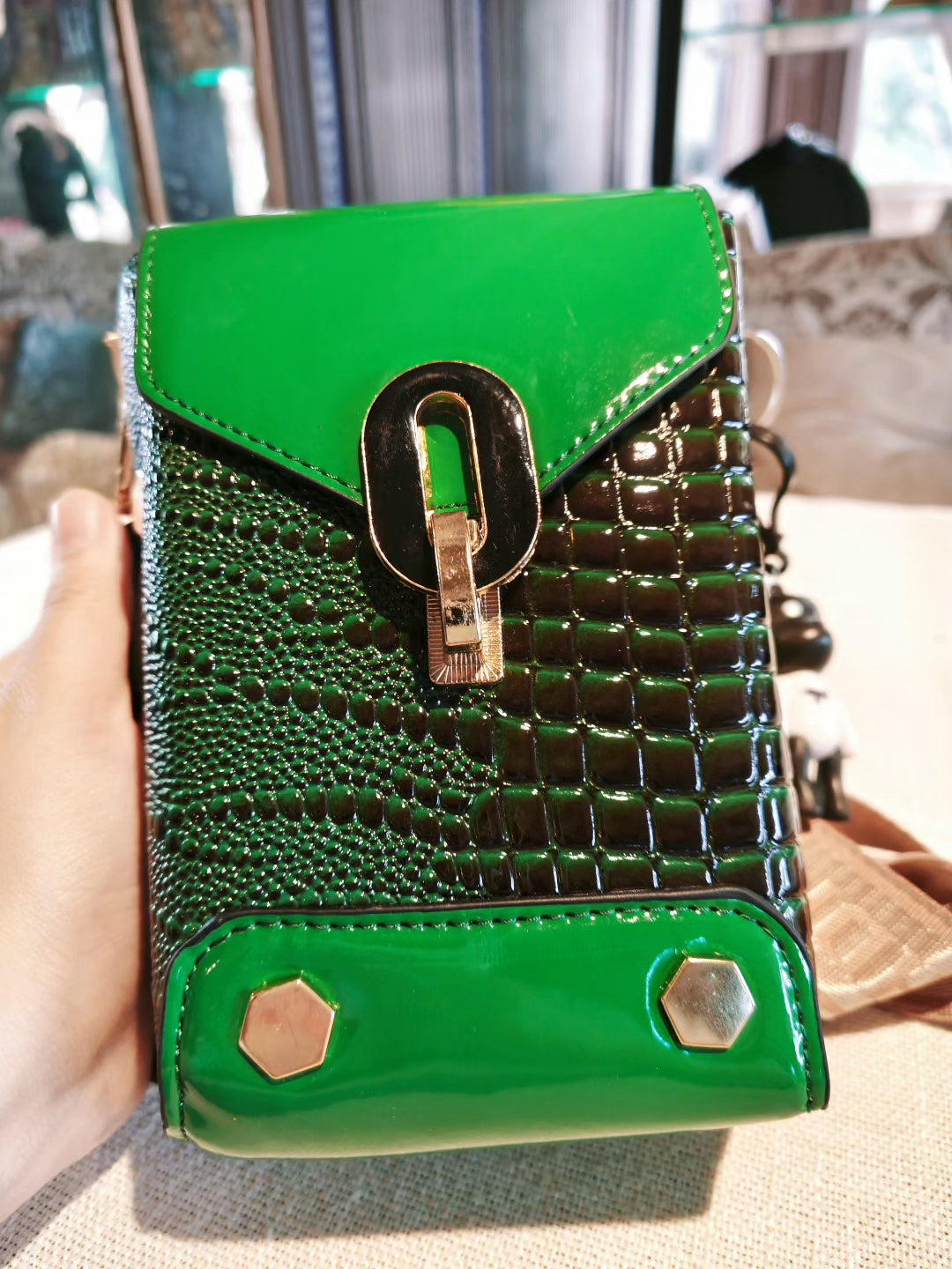 Green Crocodile Pattern Crossbody Mobile Phone Bag