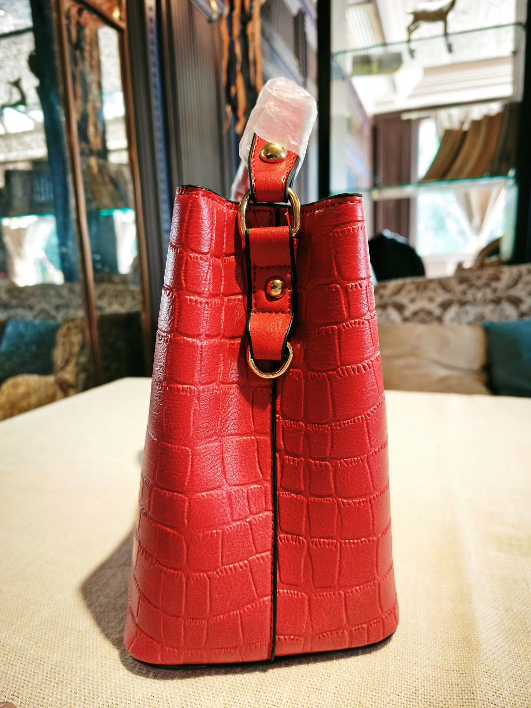 Red Crocodile Pattern Bucket Bag