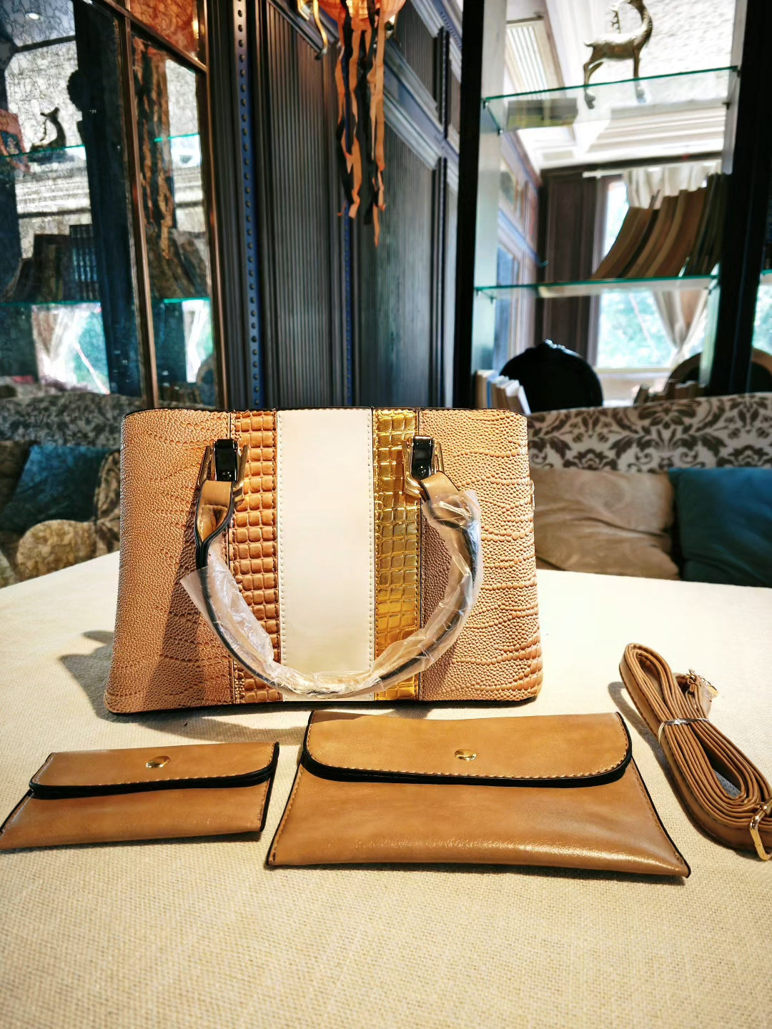 Crocodile-Embossed Color-Block 3-Piece Bag Set