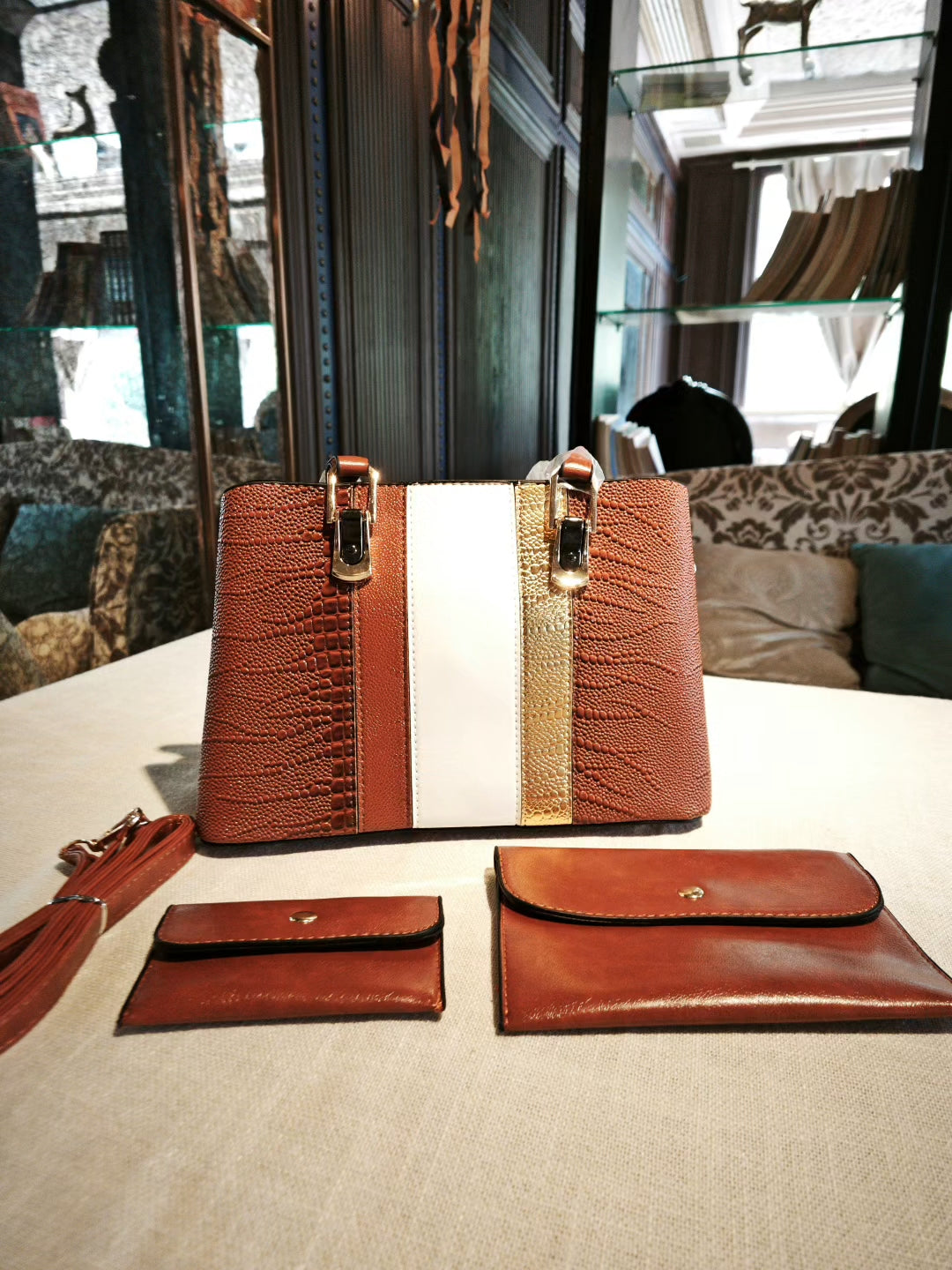 Brown Crocodile-Embossed Color-Block 3-Piece Bag Set with Detachable Strap