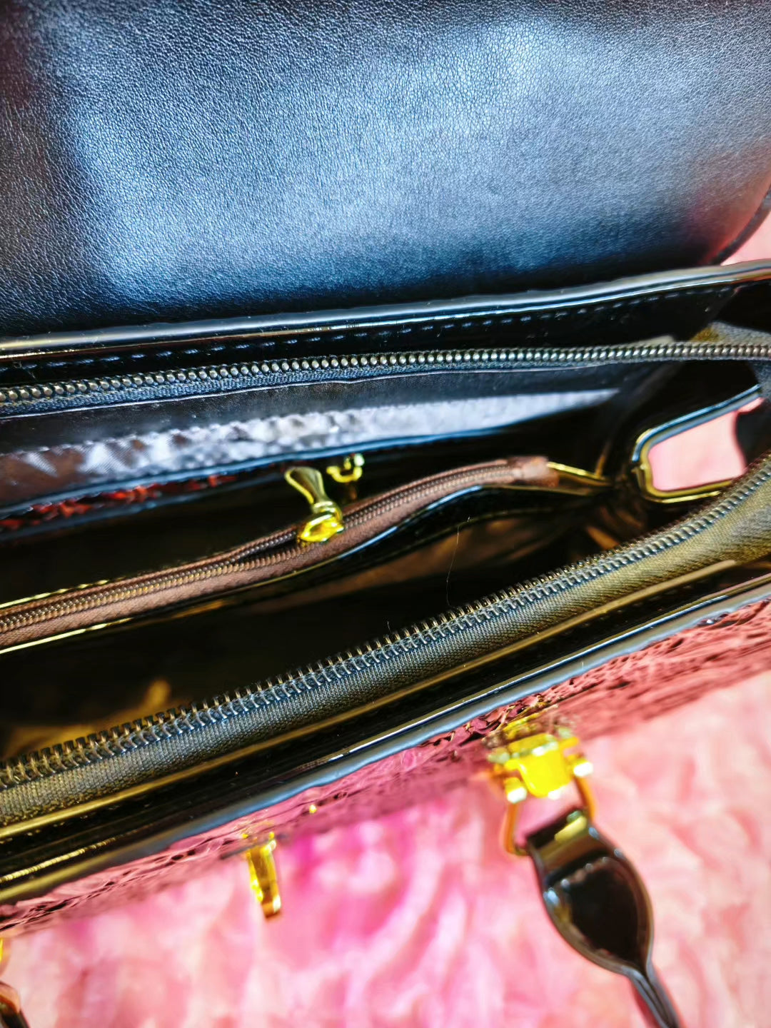 Black-Rich Brown Croc Luxury Gilded Bag