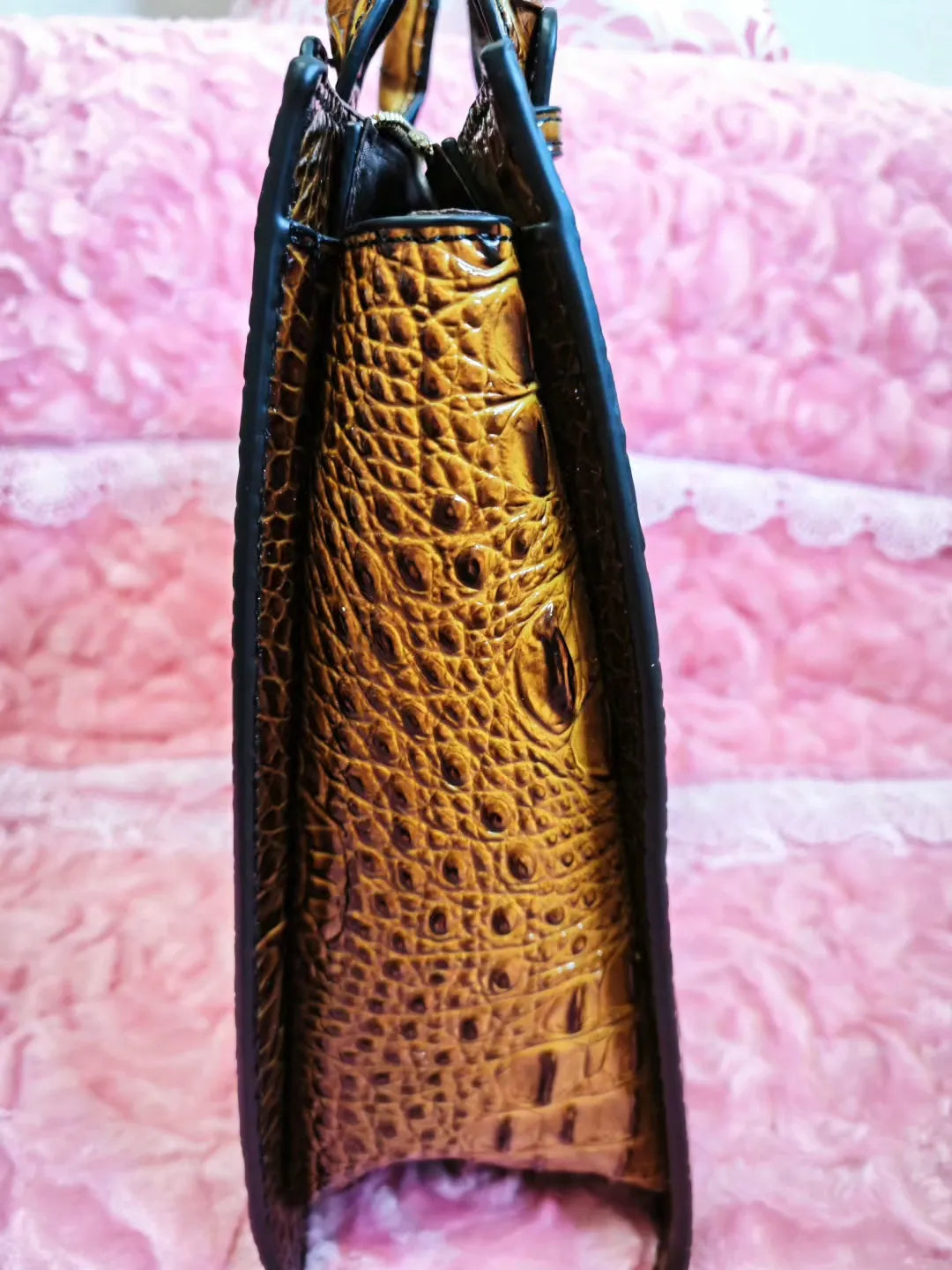 Golden Brown Gradient Crocodile Embossed Square Bag (M14)