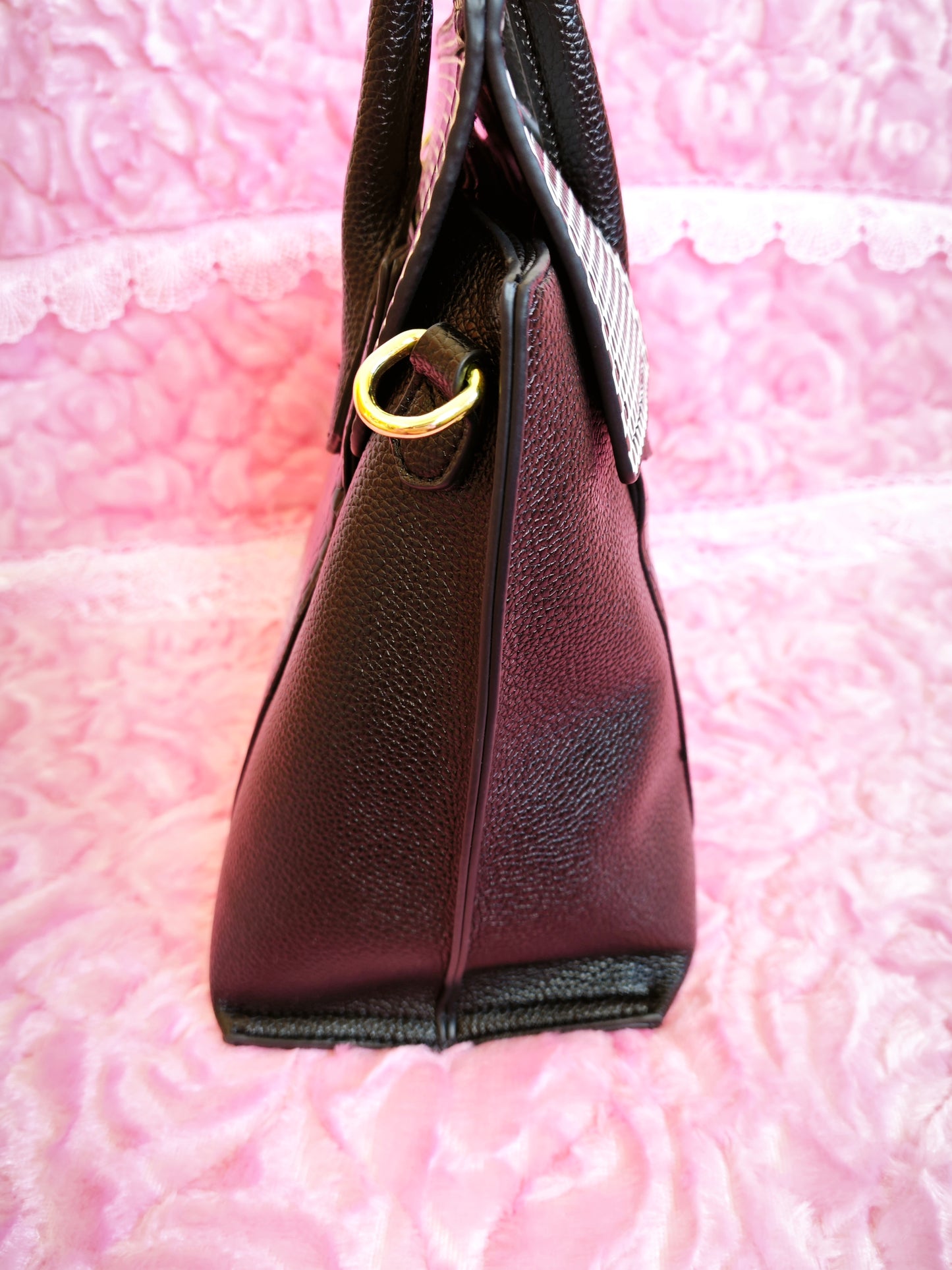 Black Contrast-Pattern Buckle Tote Bag