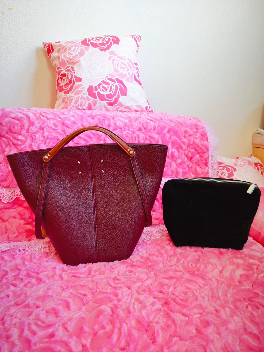 Burgundy Textured Tote BagWith Matching Pouch