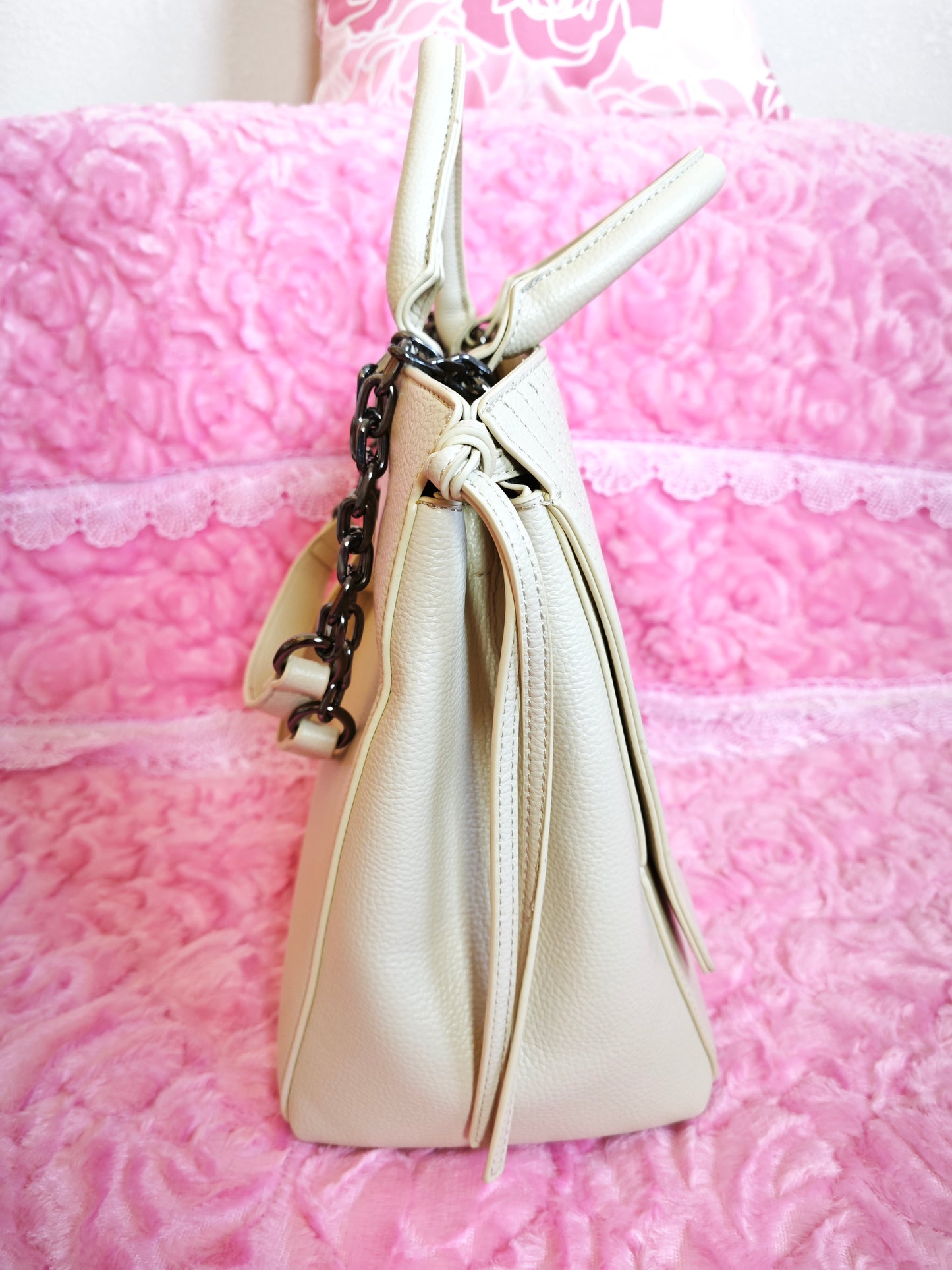 Cream Snake-Print Panel Tote  Bag(Chain Accents)