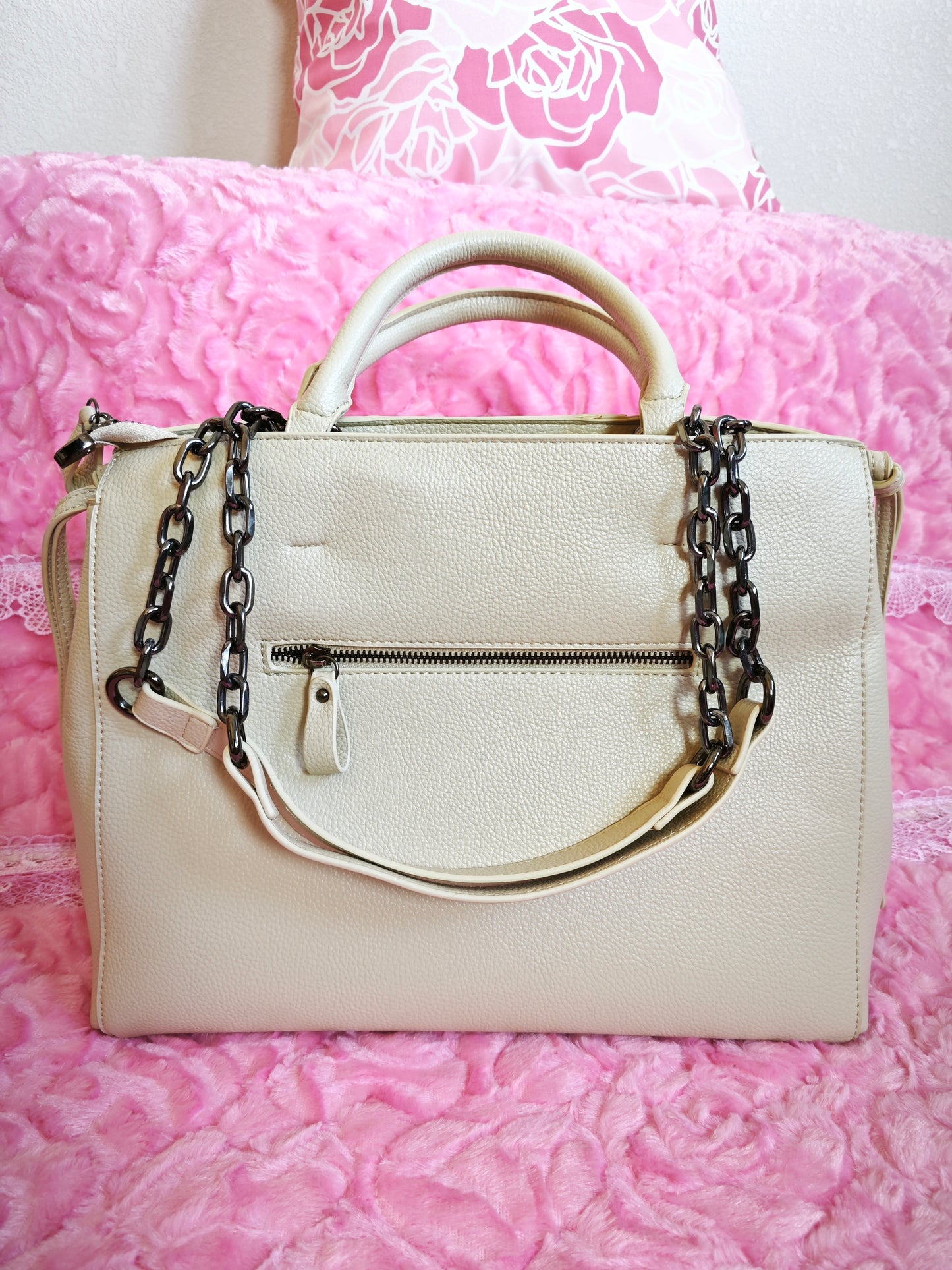 Cream Snake-Print Panel Tote  Bag(Chain Accents)