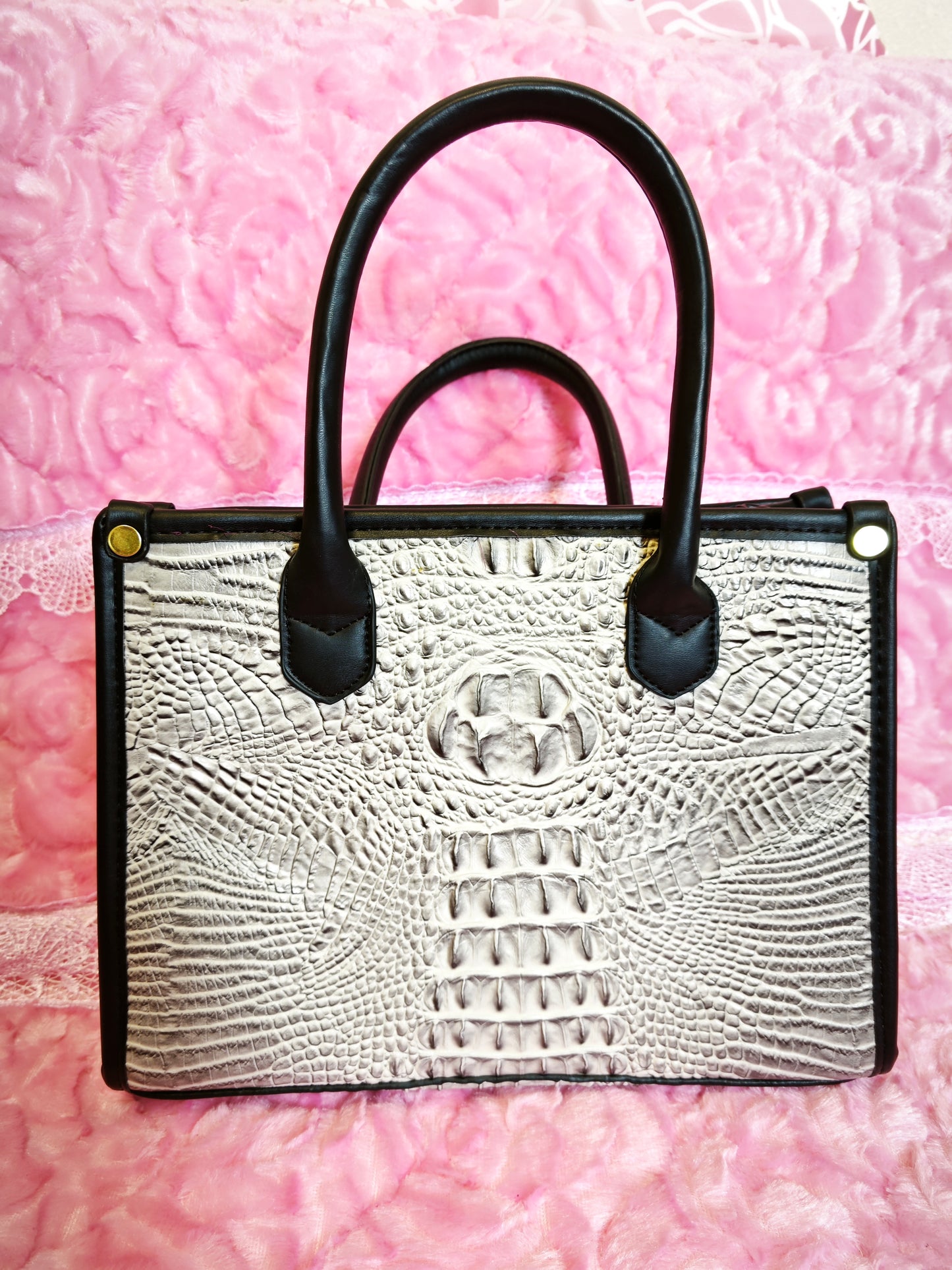 Silver-Gray Gradient Crocodile-Print Contrast Handbag