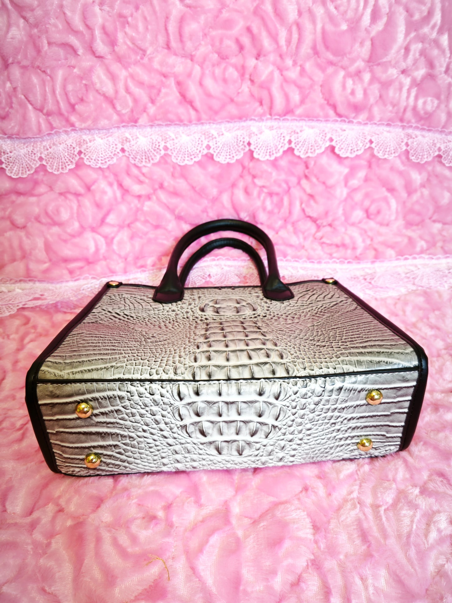 Silver-Gray Gradient Crocodile-Print Contrast Handbag