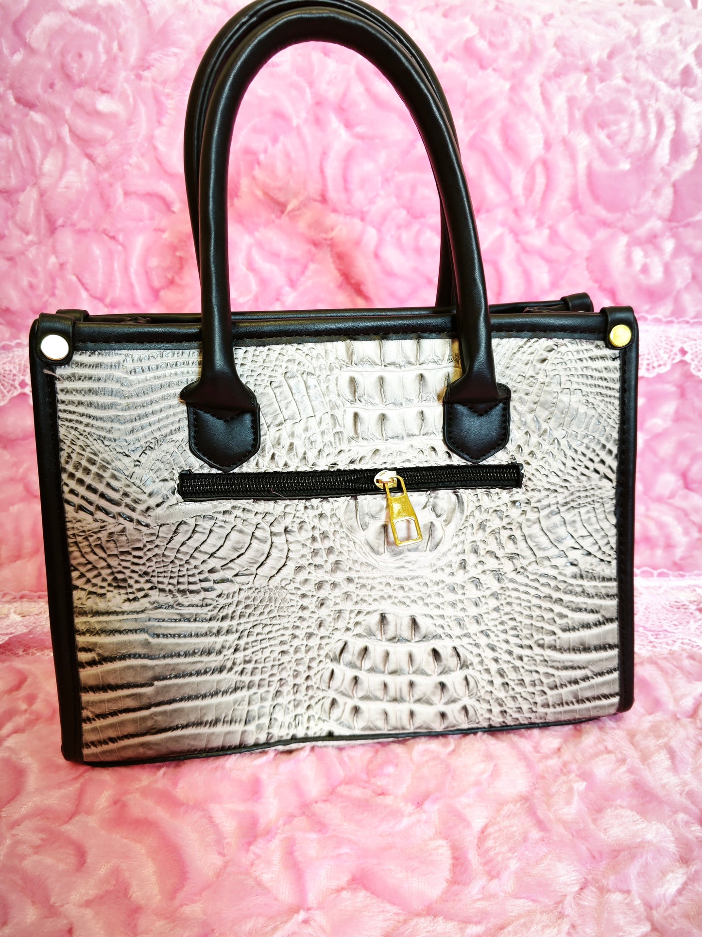 Silver-Gray Gradient Crocodile-Print Contrast Handbag