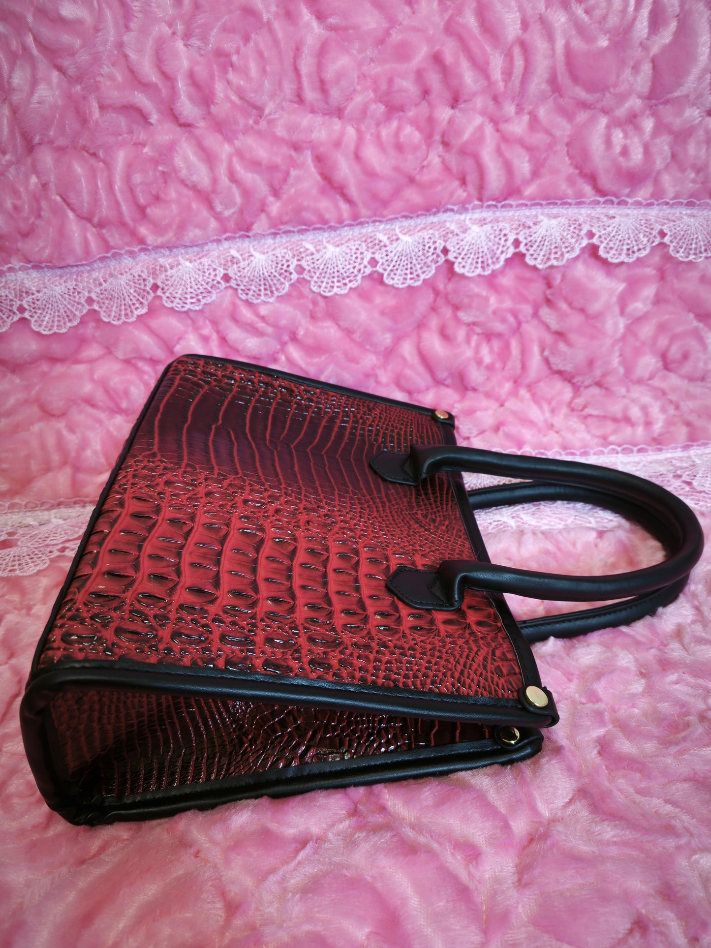 Red-Brown Gradient Crocodile-Print Contrast Handbag