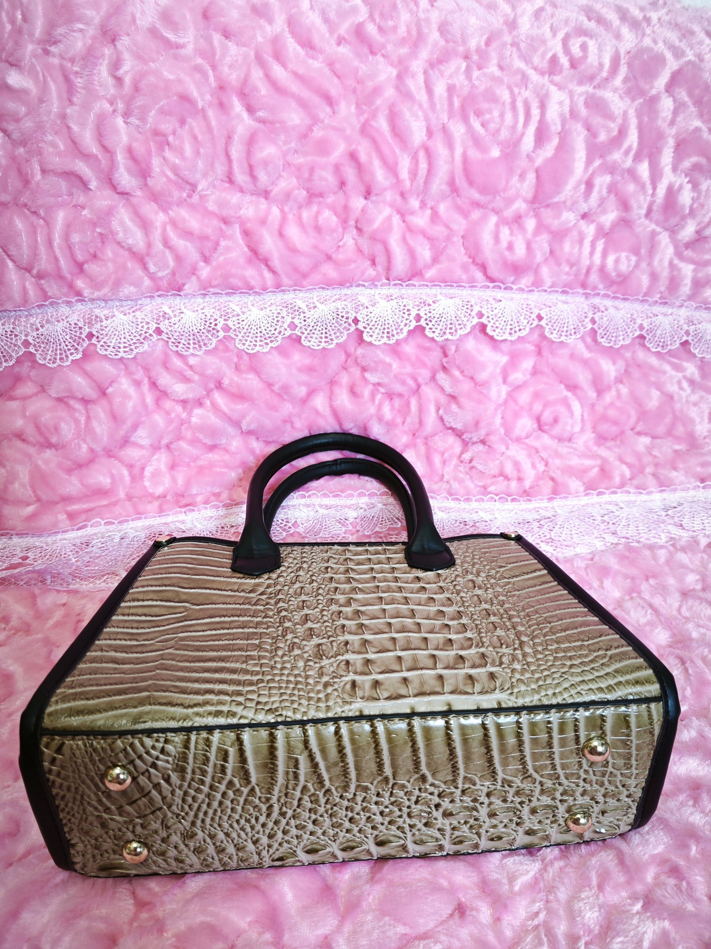 Light Brown Gradient Crocodile-Print Contrast Handbag