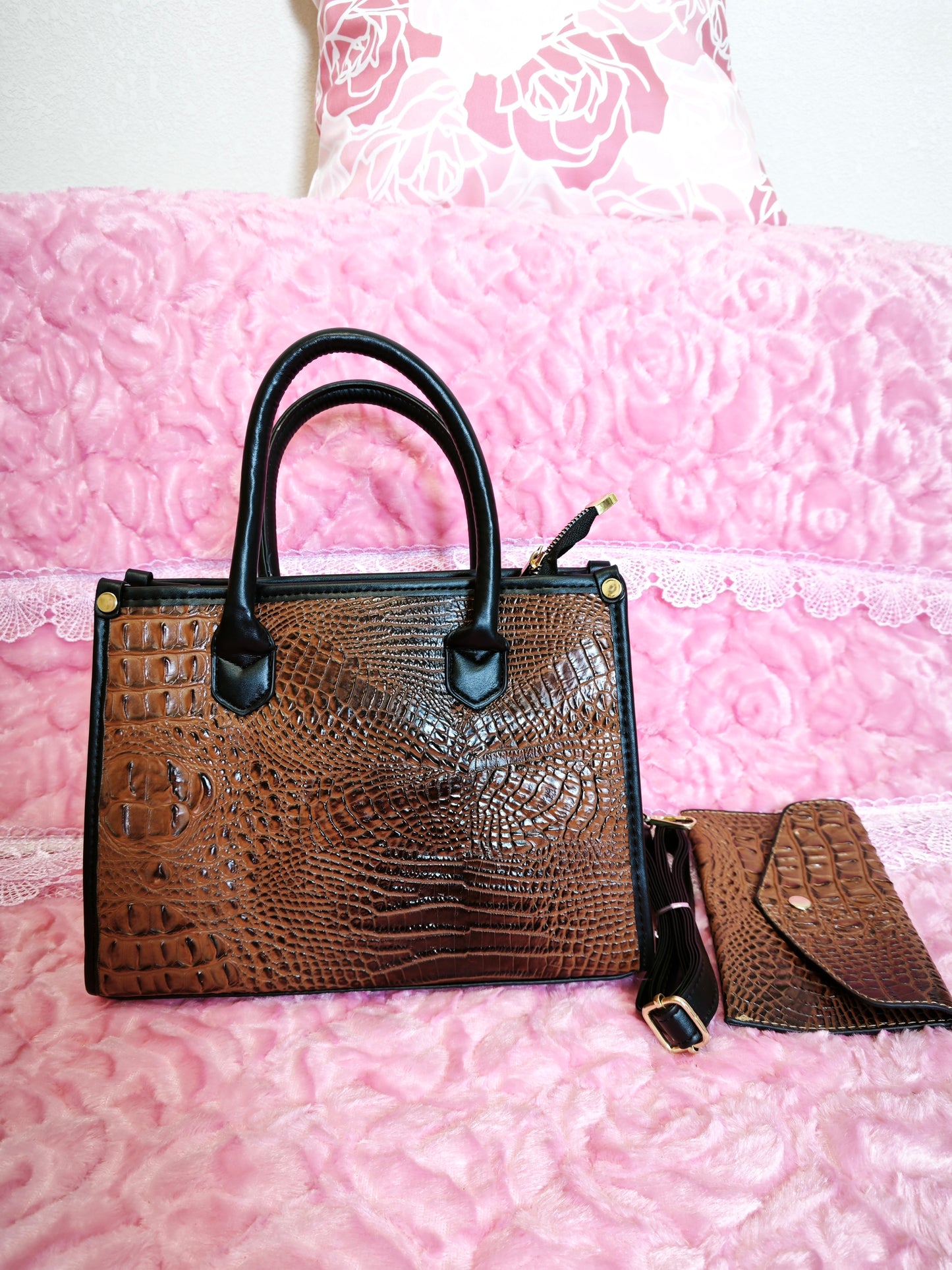 Dark Brown Gradient Crocodile-Print Contrast Handbag