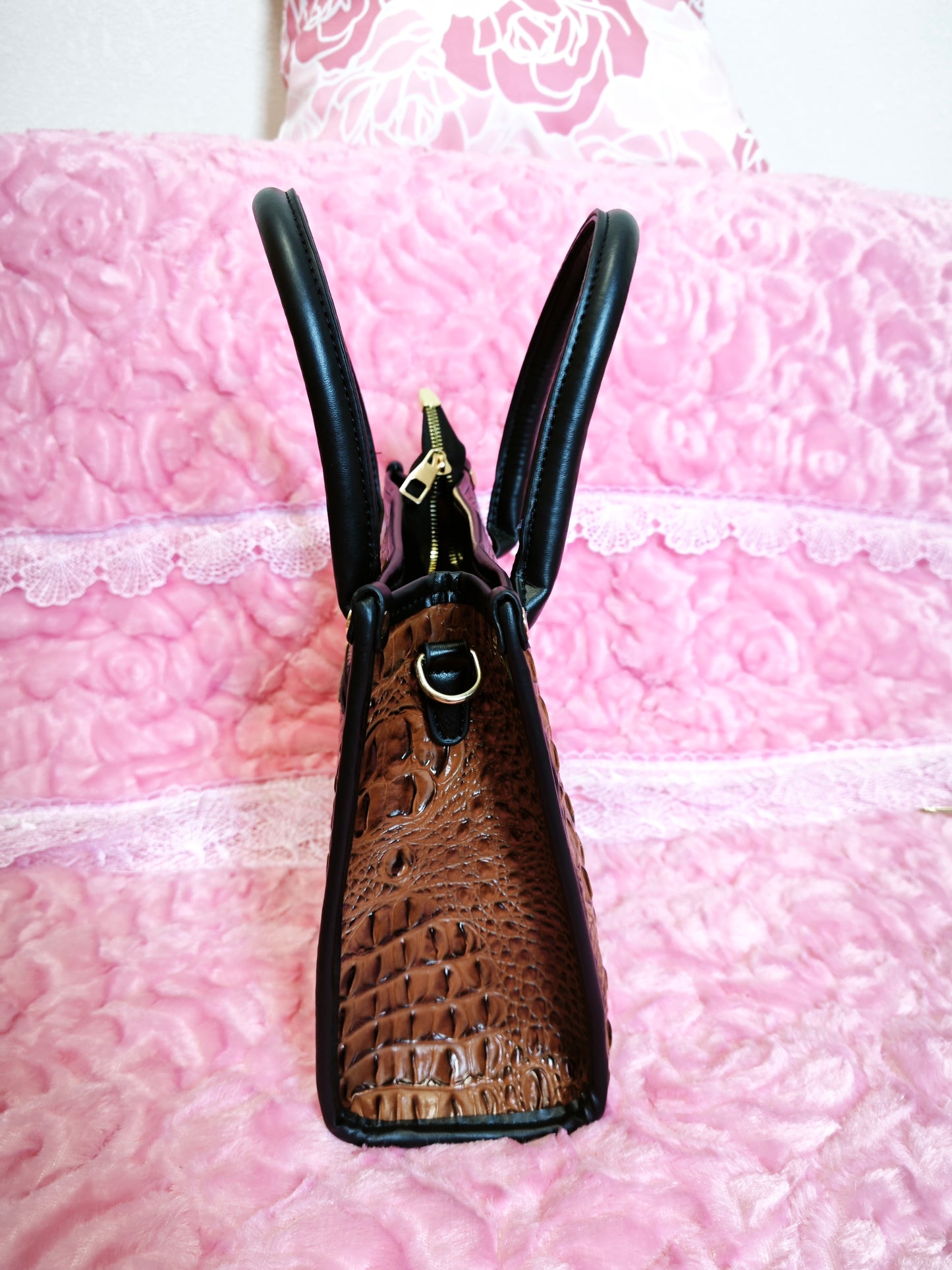 Dark Brown Gradient Crocodile-Print Contrast Handbag