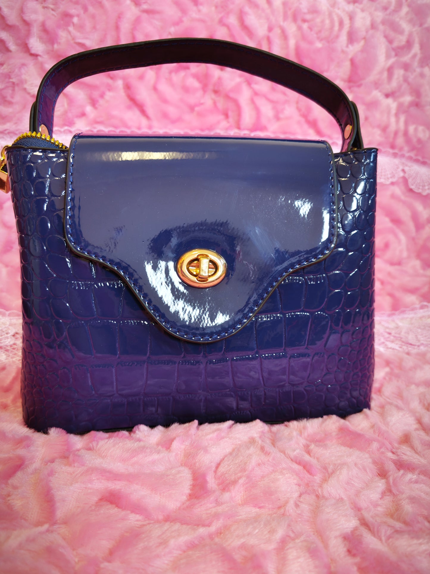 Deep Purple Patent Crocodile-Print Handbag with Metal Round Buckle