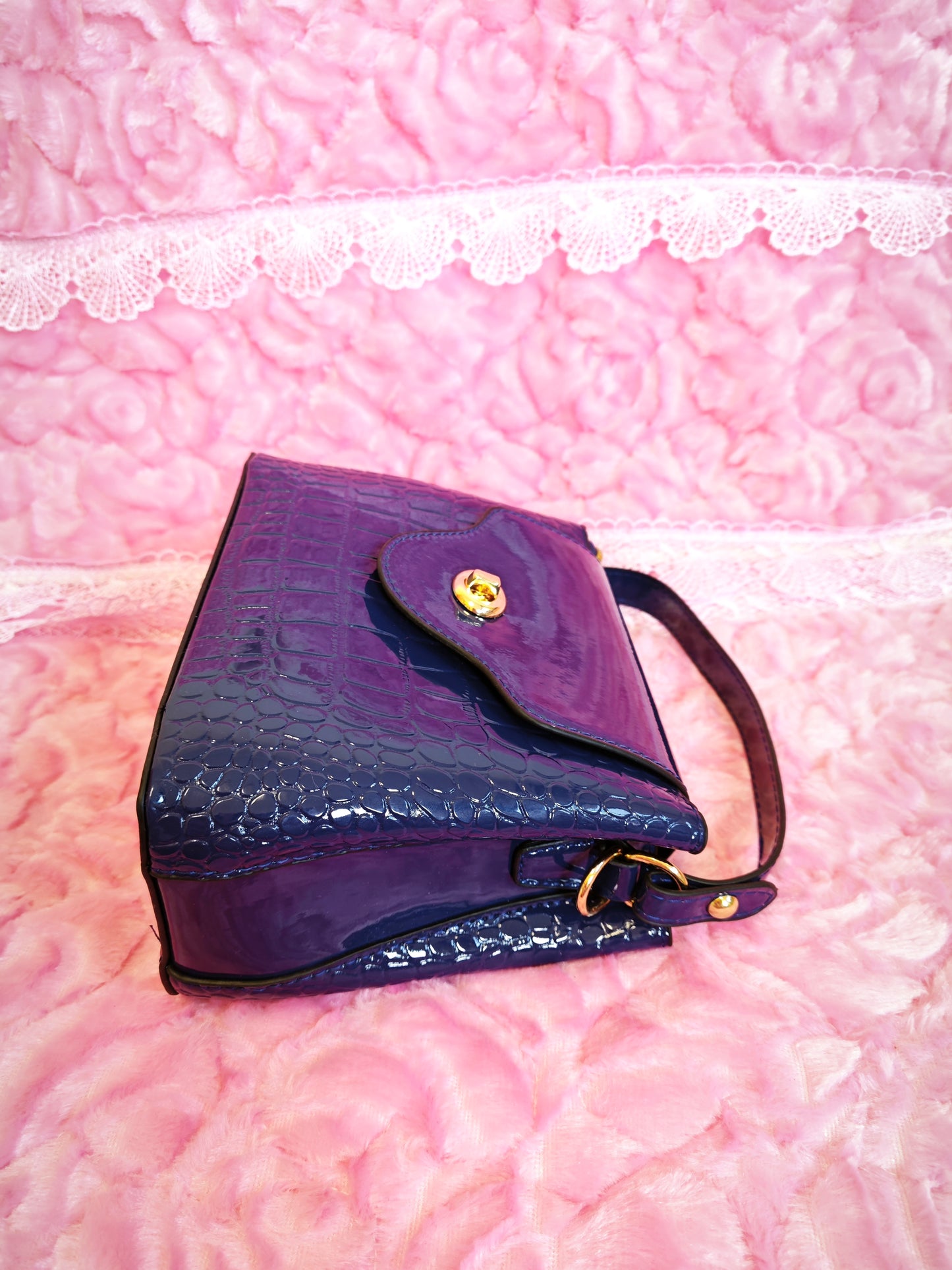 Deep Purple Patent Crocodile-Print Handbag with Metal Round Buckle