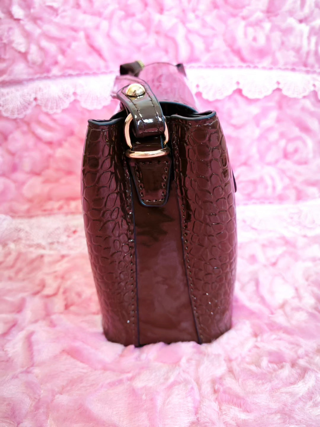 Dark Brown Patent Crocodile-Print Handbag with Metal Round Buckle