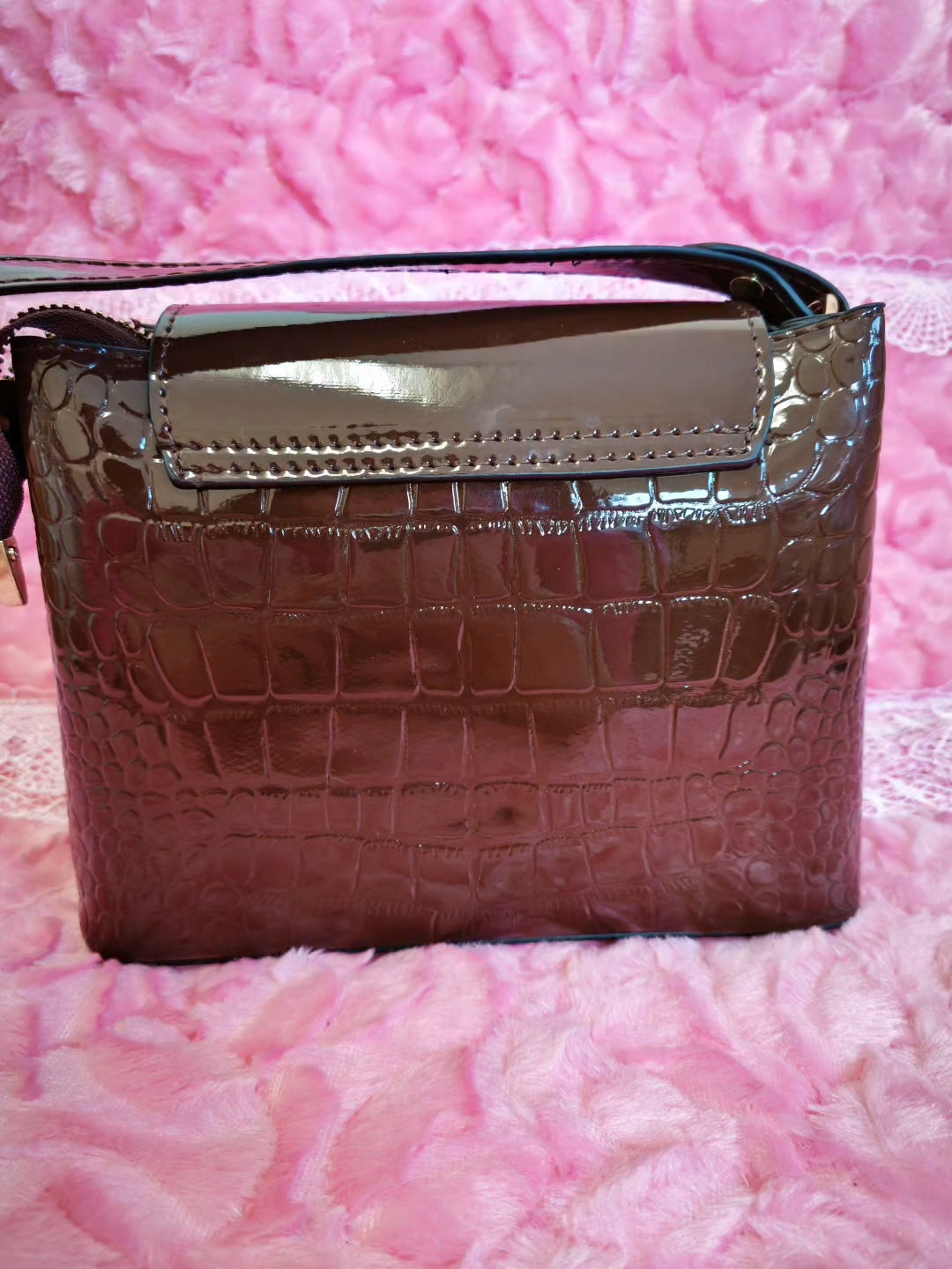 Dark Brown Patent Crocodile-Print Handbag with Metal Round Buckle