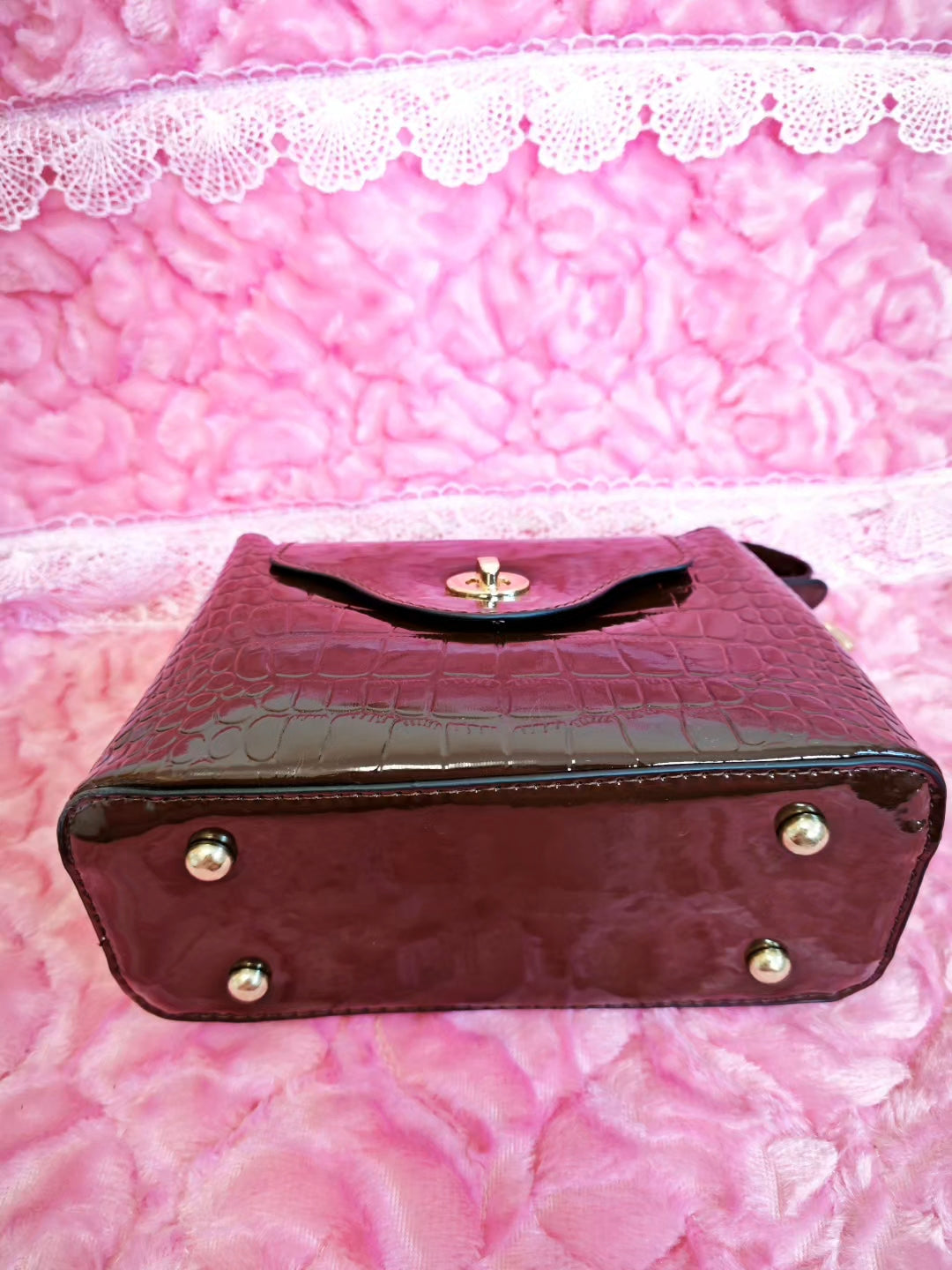 Dark Brown Patent Crocodile-Print Handbag with Metal Round Buckle