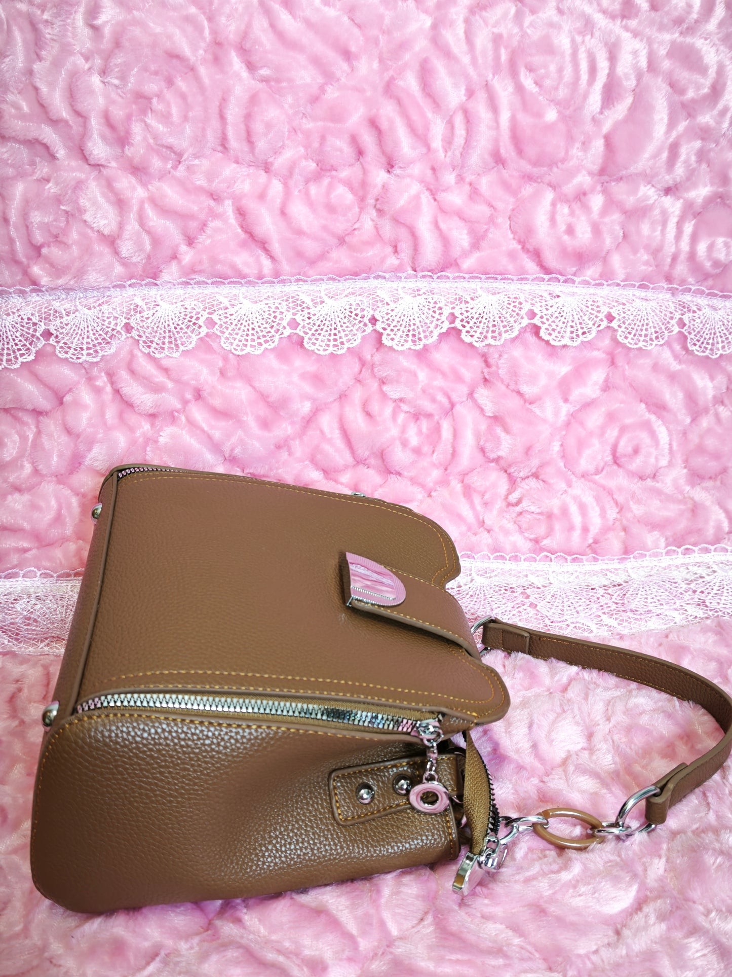 Tan Leather Handbag with Metal Buckle