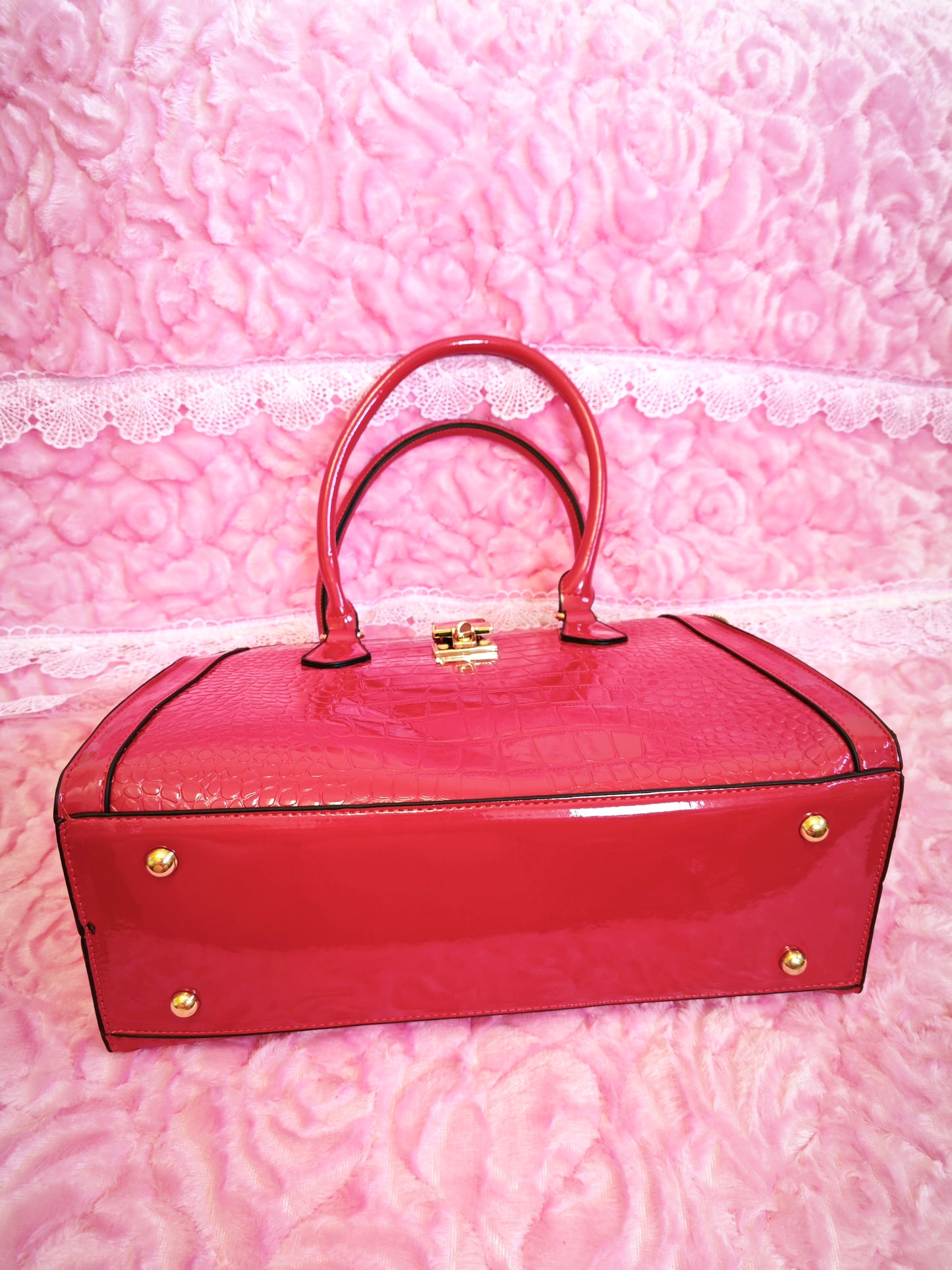 Red Patent Crocodile 3-Piece Handbag
