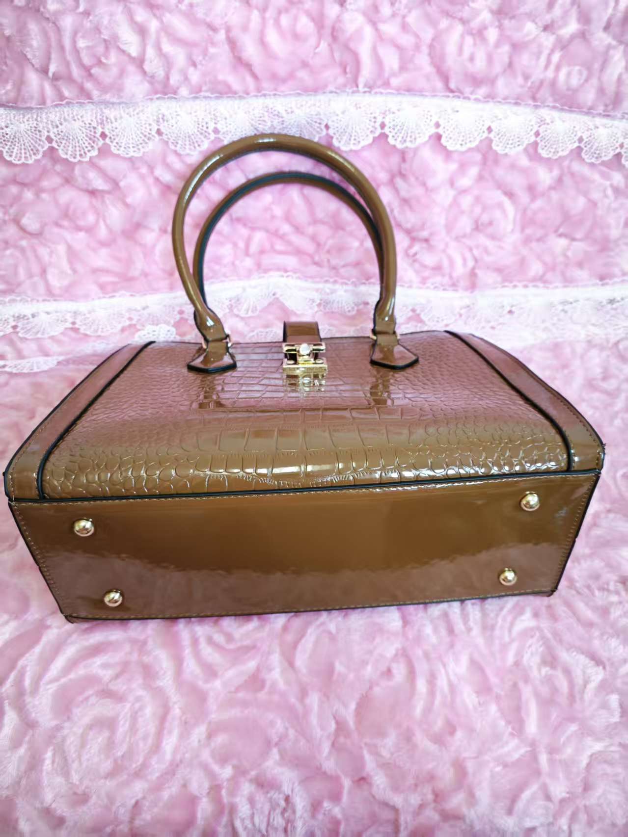 Tan Patent Crocodile 3-Piece Handbag