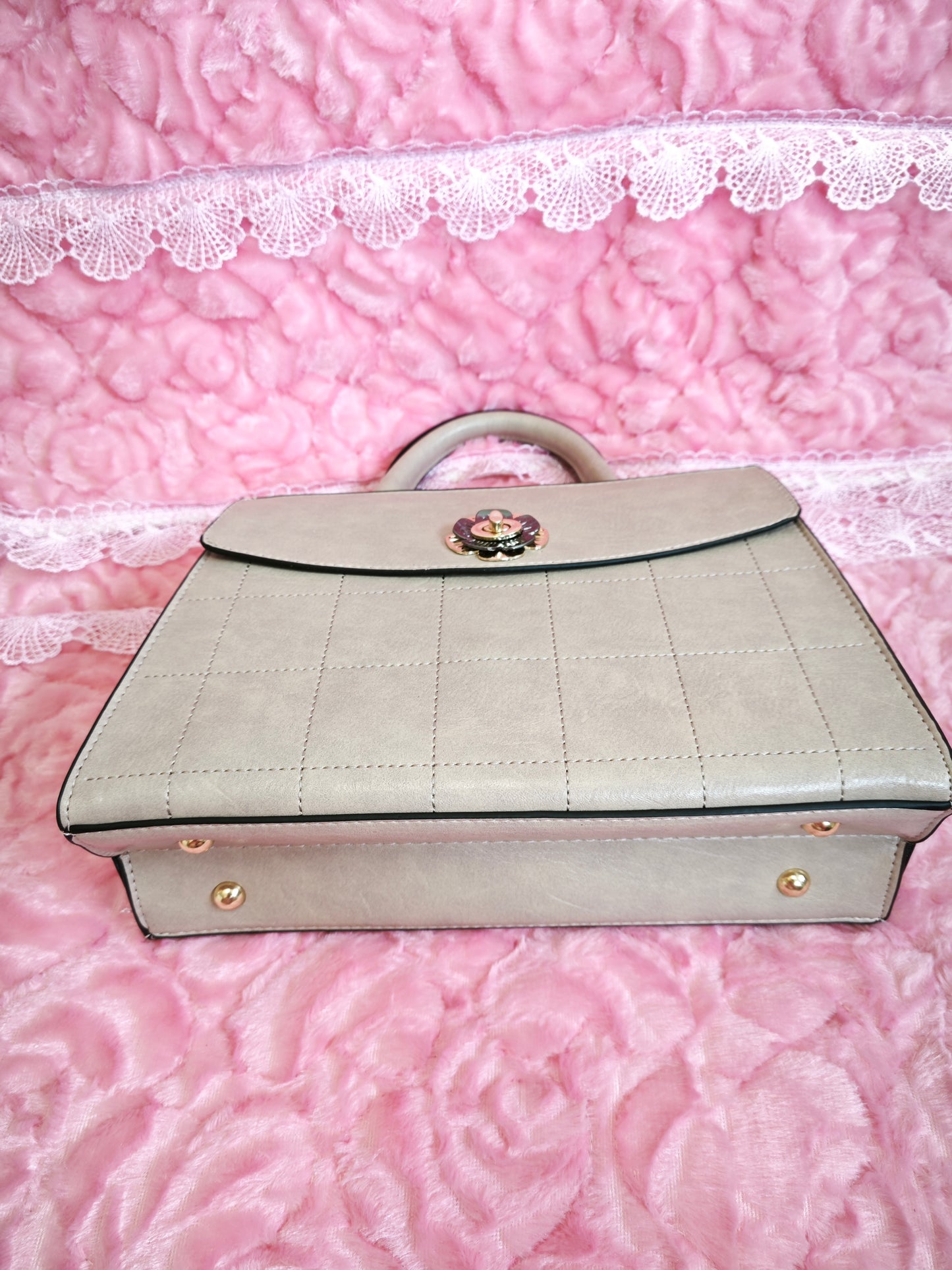 Light Khaki Quilted 3-Piece Handbag