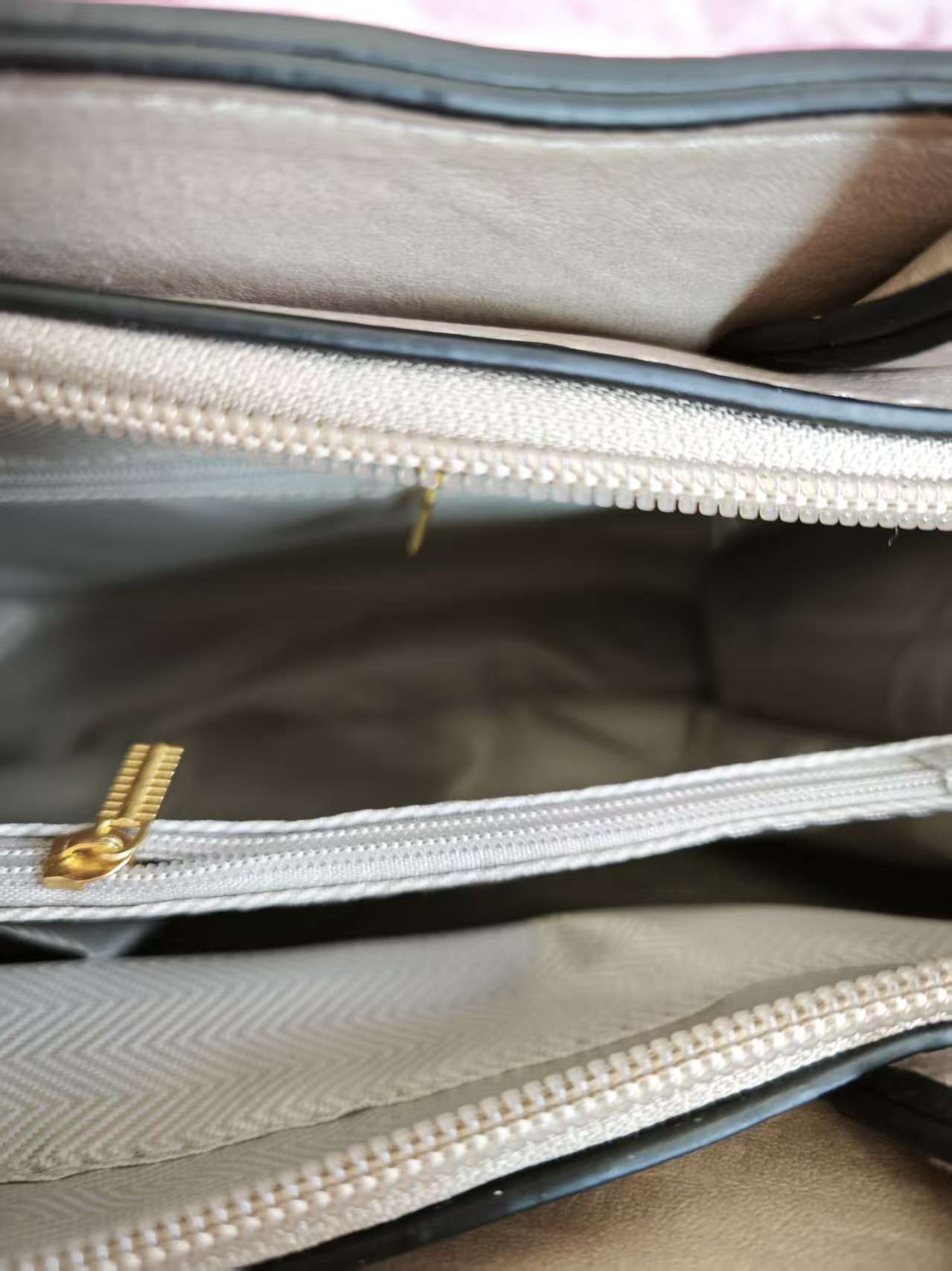 Light Khaki Quilted 3-Piece Handbag