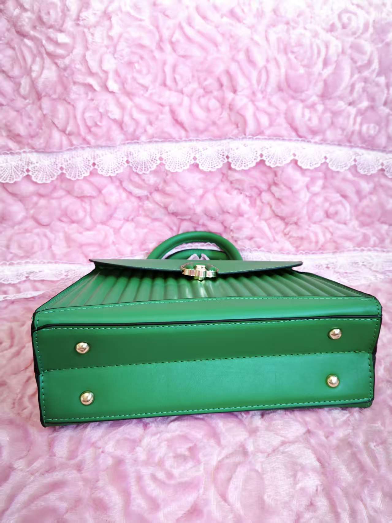 Emerald Green Pleated 2-Piece Handbag
