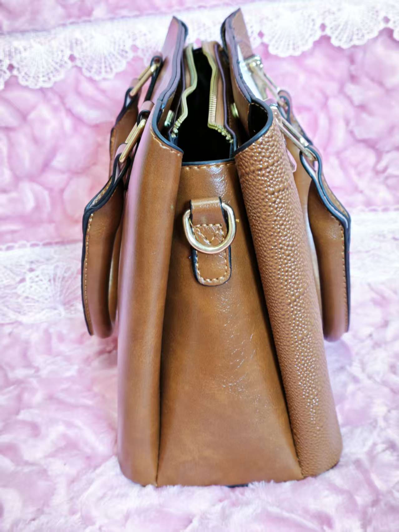 Tan & Gold-White Crocodile-Print 3-Piece Handbag