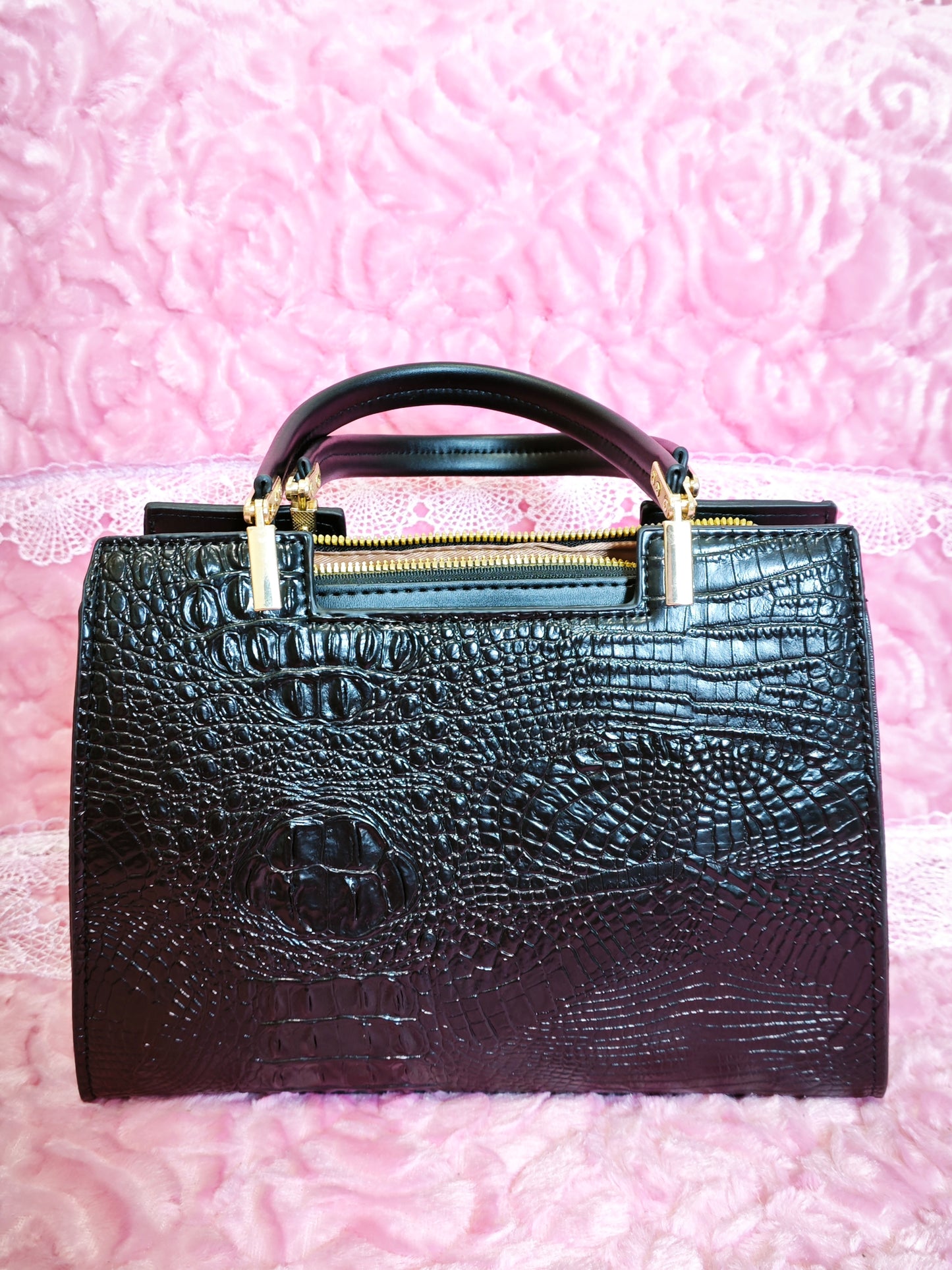 Black 3D Crocodile-Print Handbag