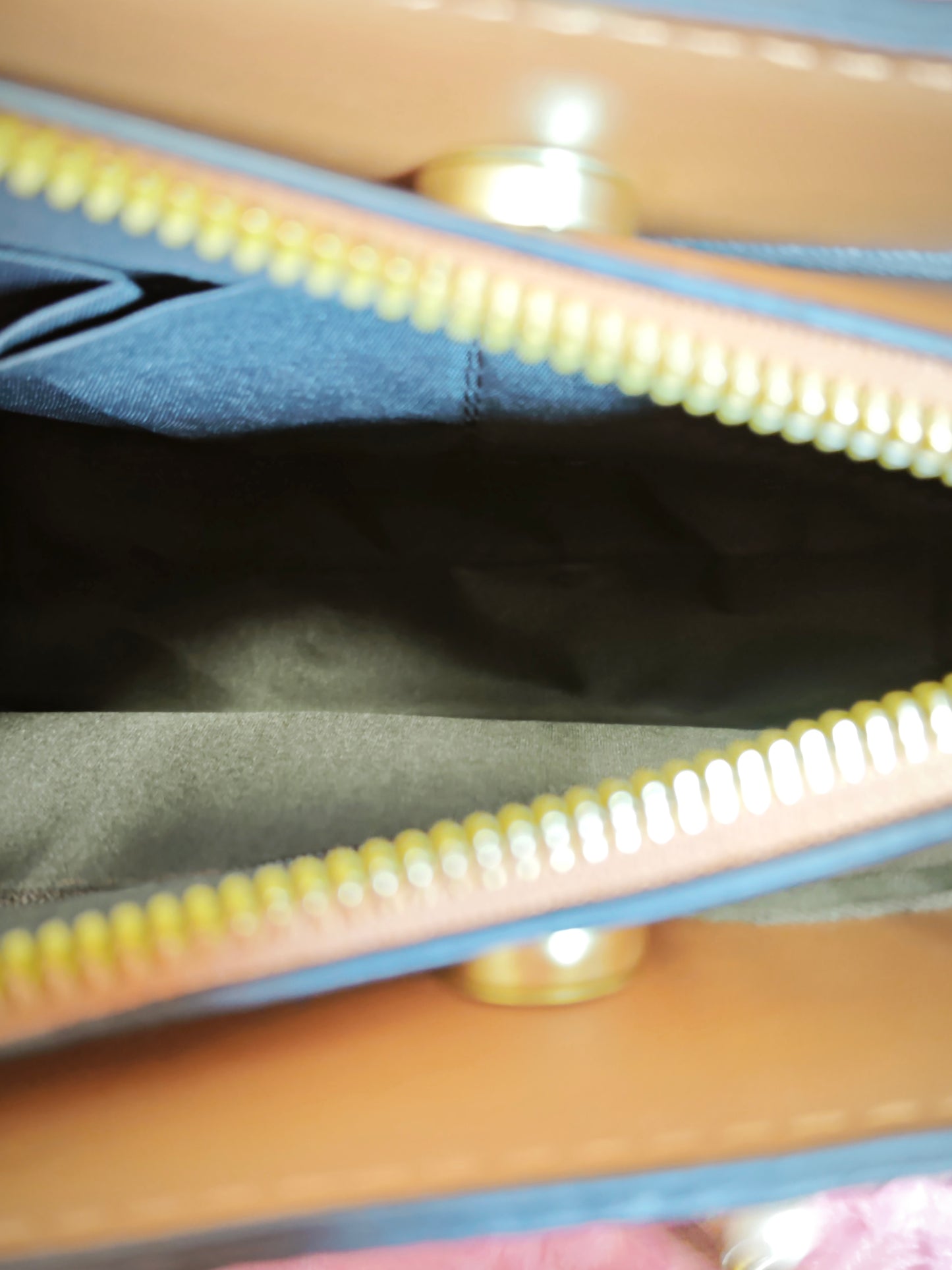 Brown Gradient 3D Crocodile-Print 3-Piece Handbag